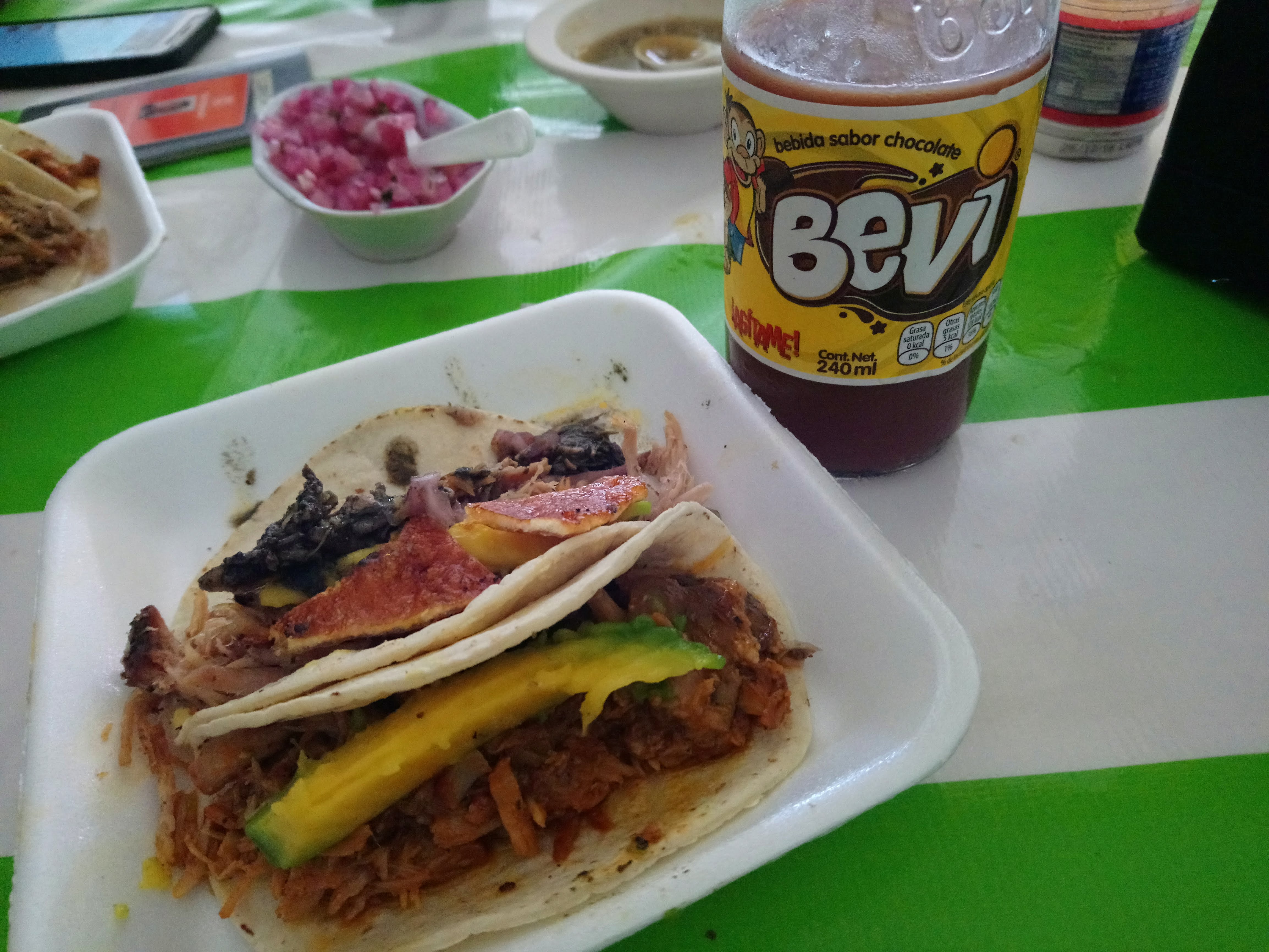 Taquería Los 3 Taquitos image 9