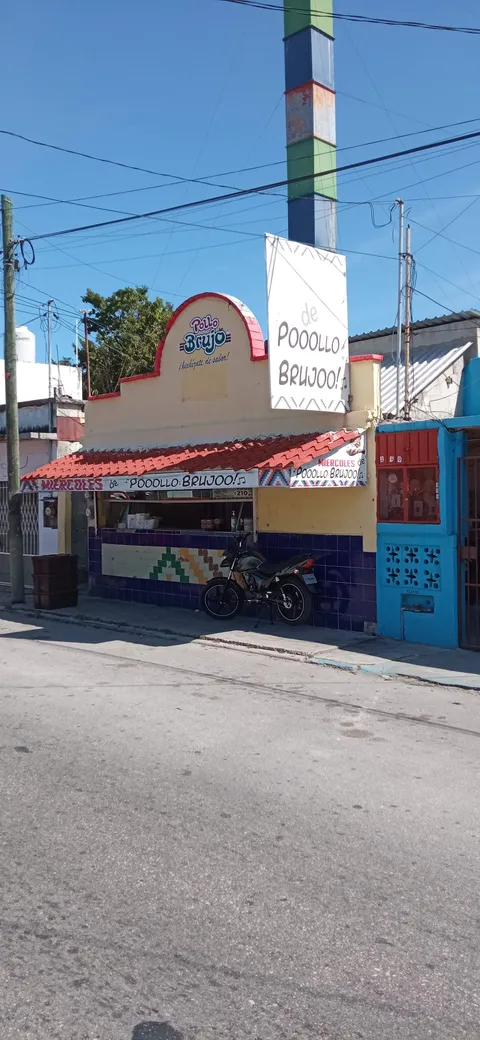 Pollo Brujo image 5