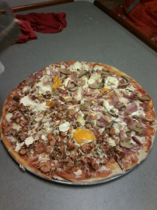 Pizzas y Hojaldras La Josefina image 4