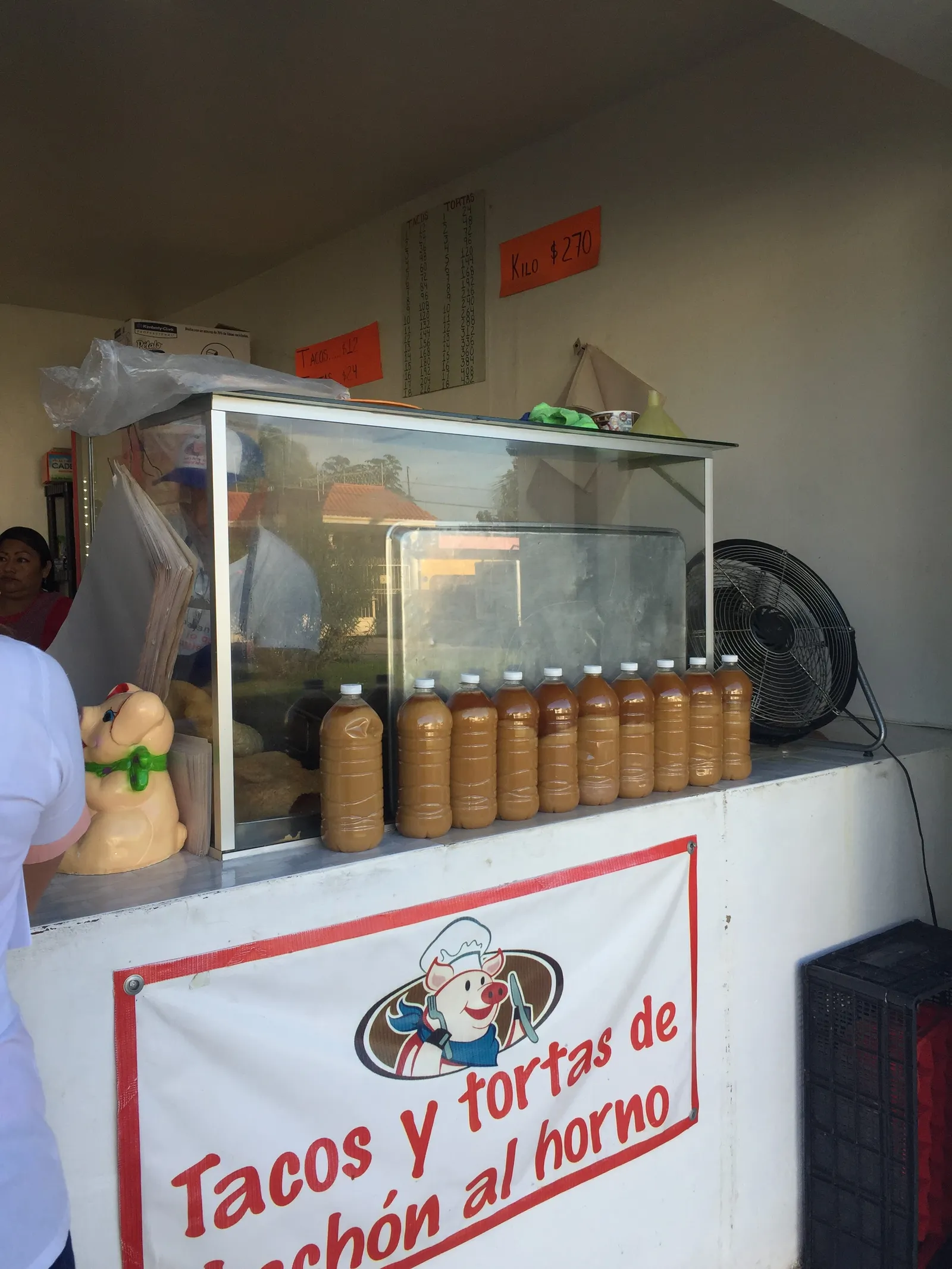 Taquería: La Capital image 6