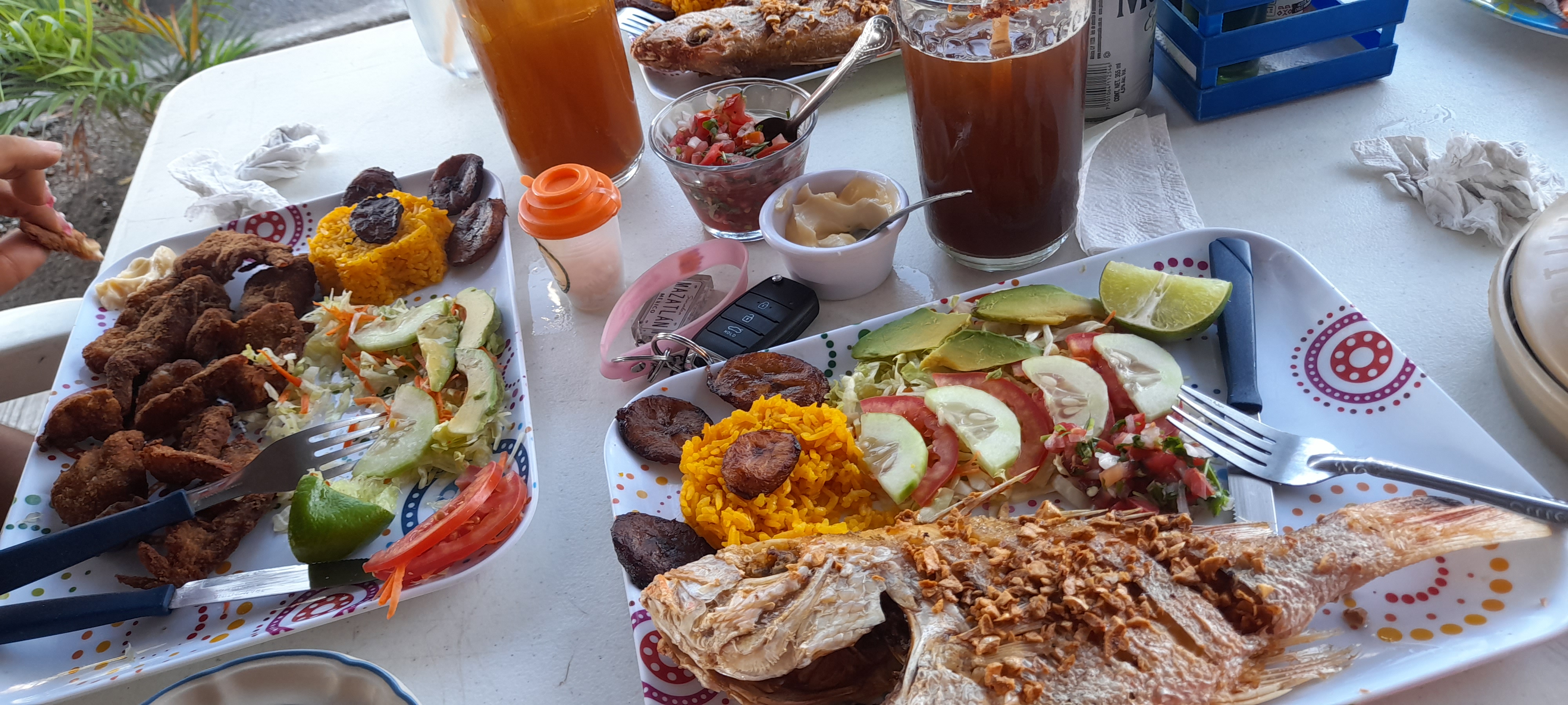 Ceviches y cócteles LA BANQUETA DE MARINA image 10