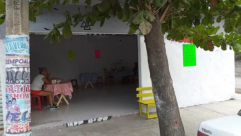 Fonda "DOÑA MARIA" image 2
