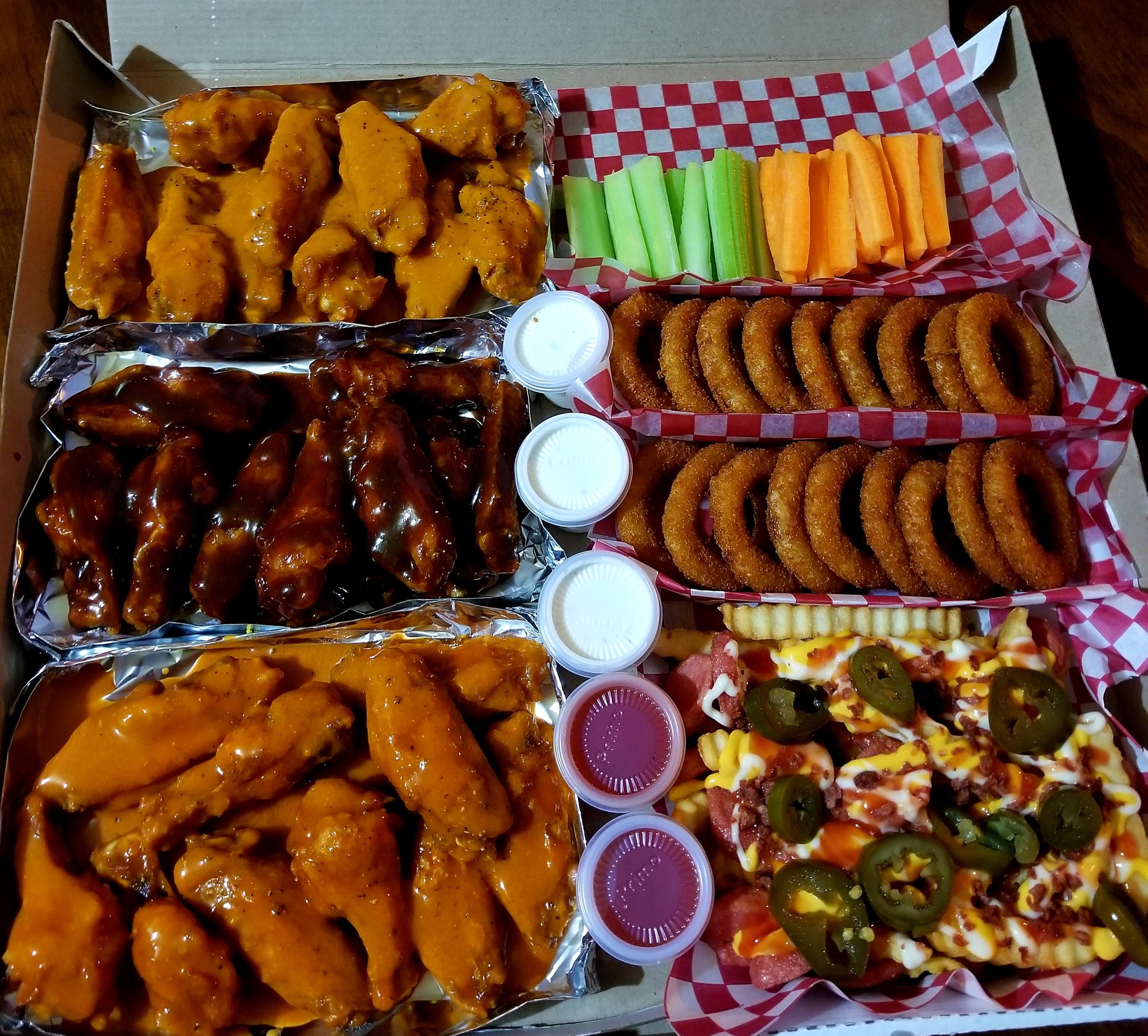 BUFFALO WINGS image 4