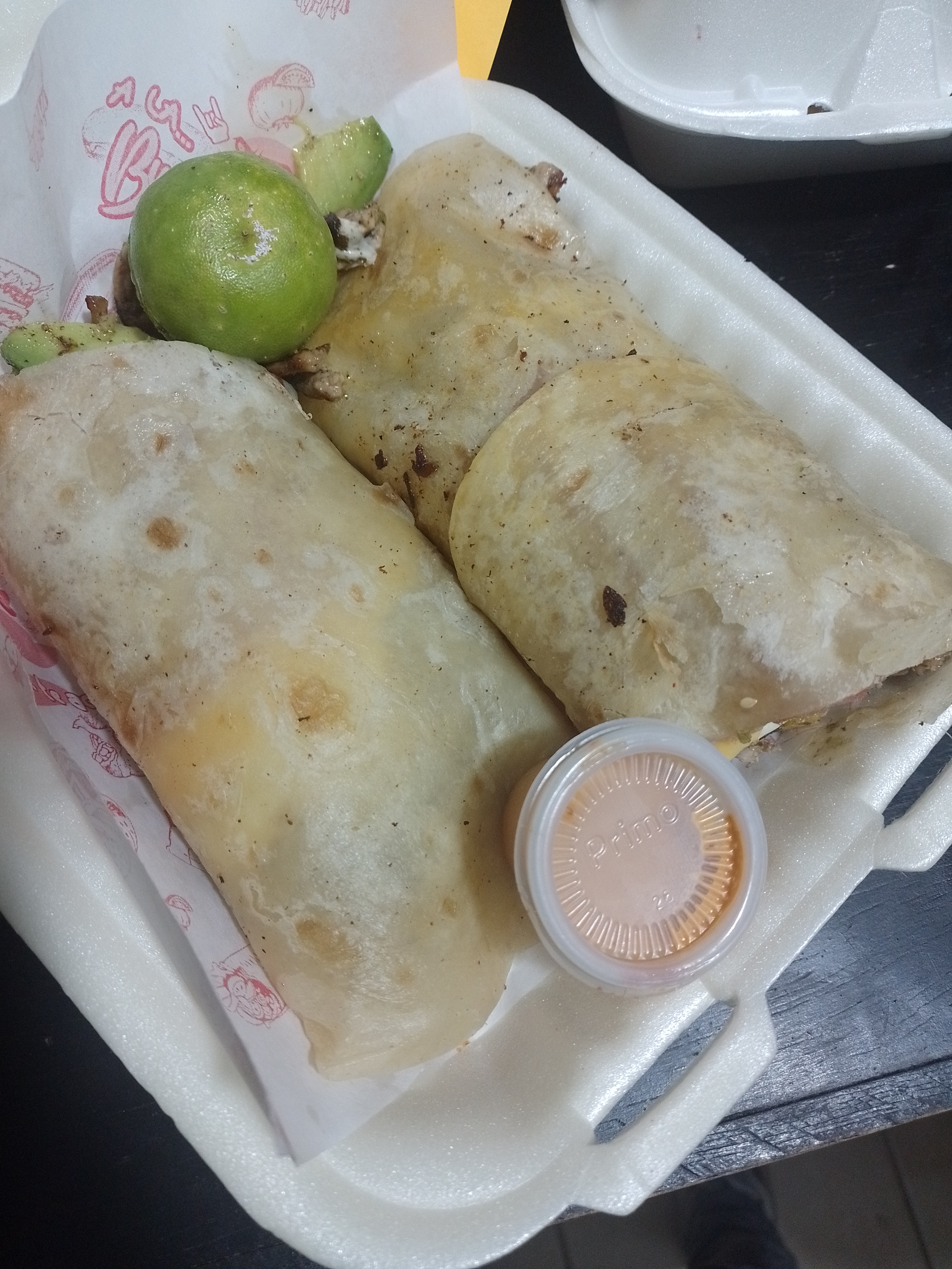 A la Burguer's Cuayuca image 2