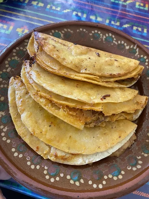 Chamorros y Barbacoa “El Portón” image 4