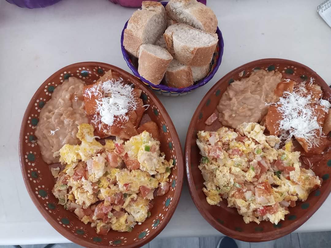 Chamorros y Barbacoa “El Portón” image 6