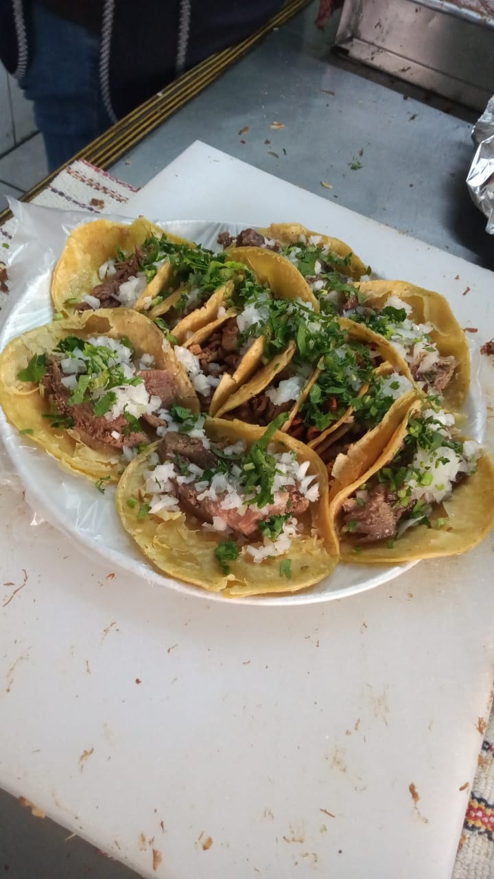 TAQUERIA MARCELA Y URIEL image 1