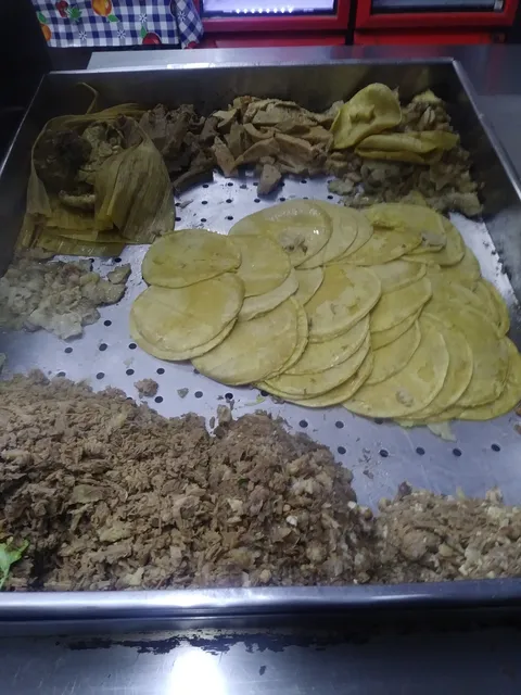 TAQUERIA MARCELA Y URIEL image 3