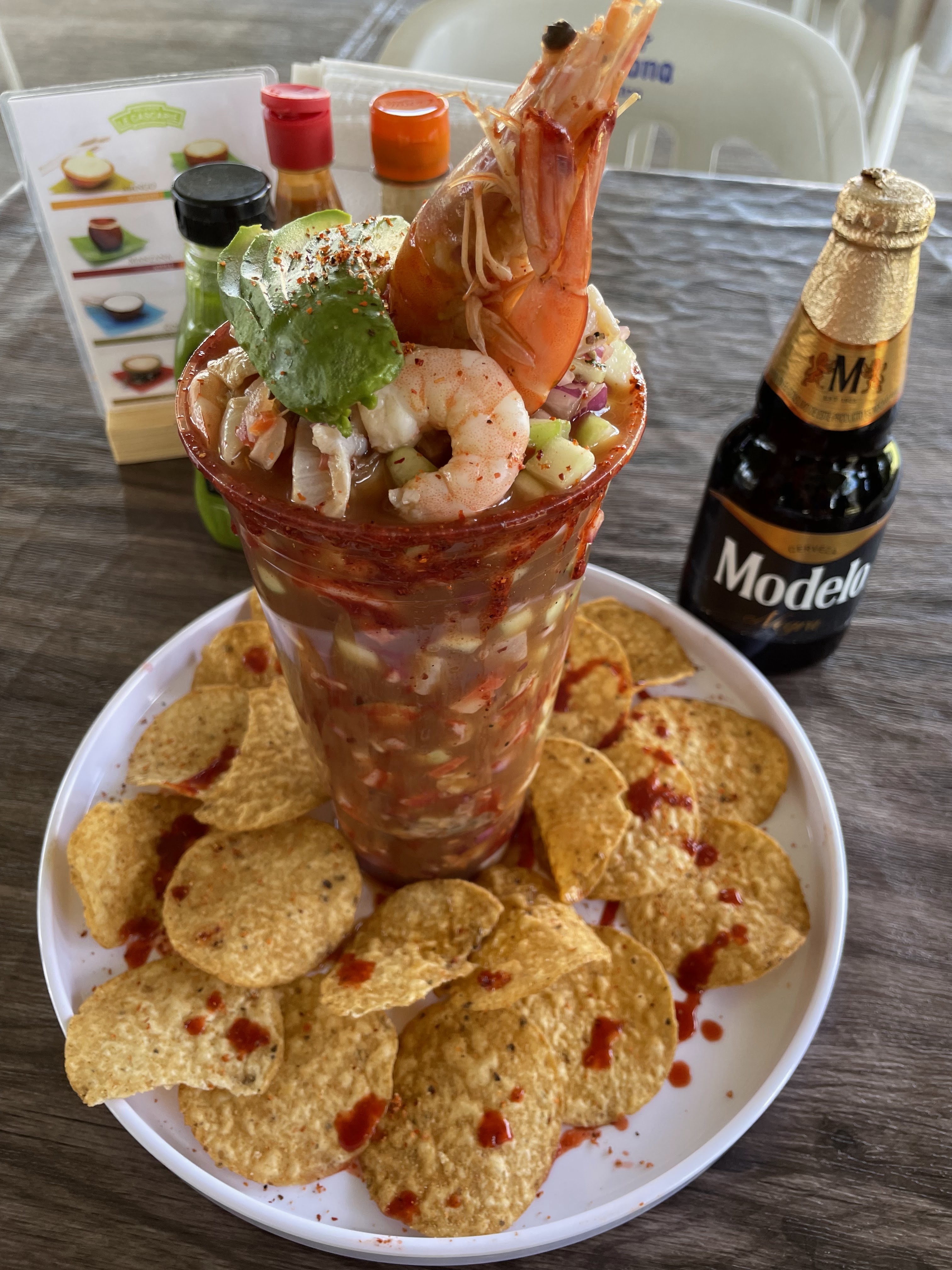 MARISCOS EL HURACAN image 1