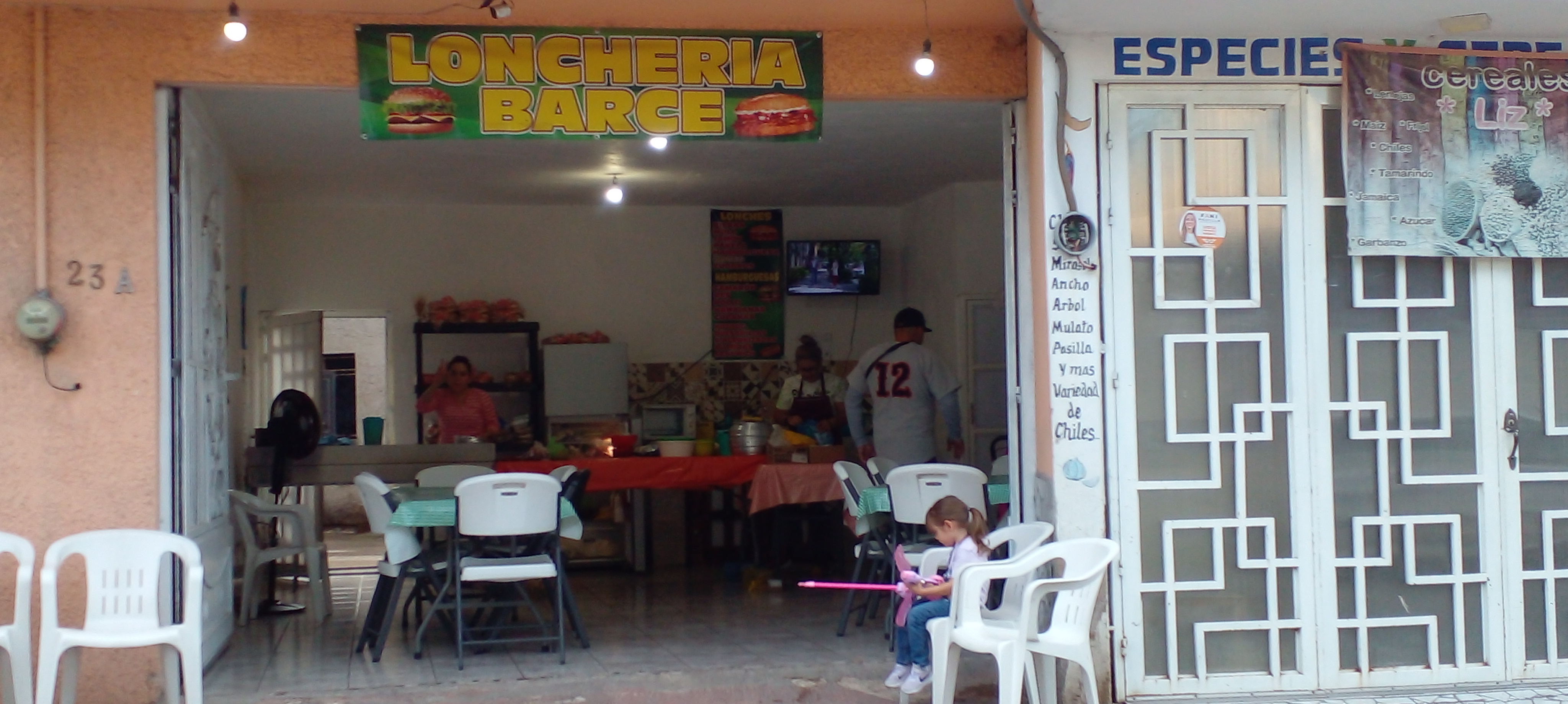 Loncheria donato tovar barce image 1