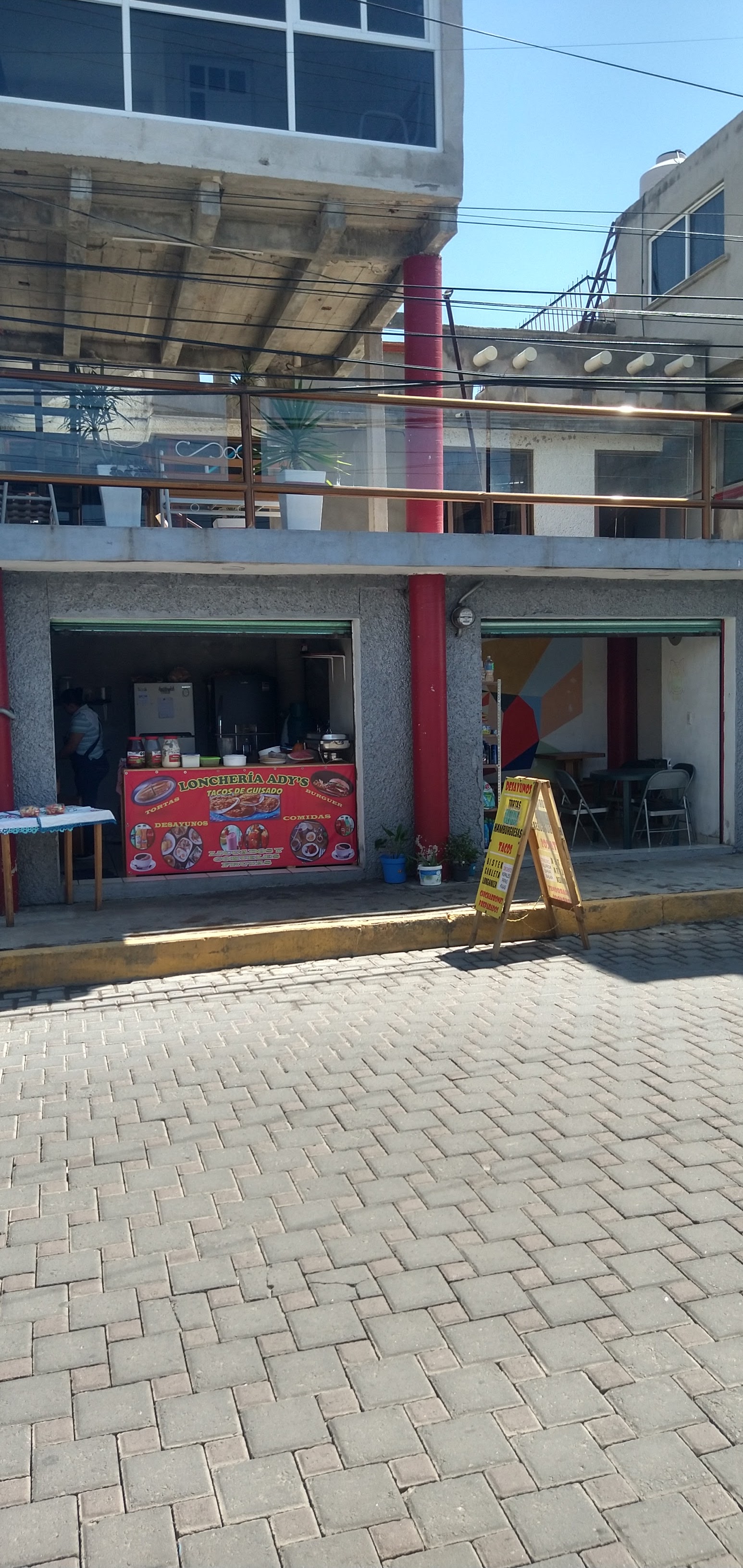 Loncheria Ady's image 2