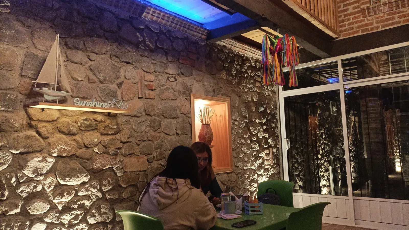 WARRIOR RESTAURANTE , SNACKS Y CERVEZA image 2