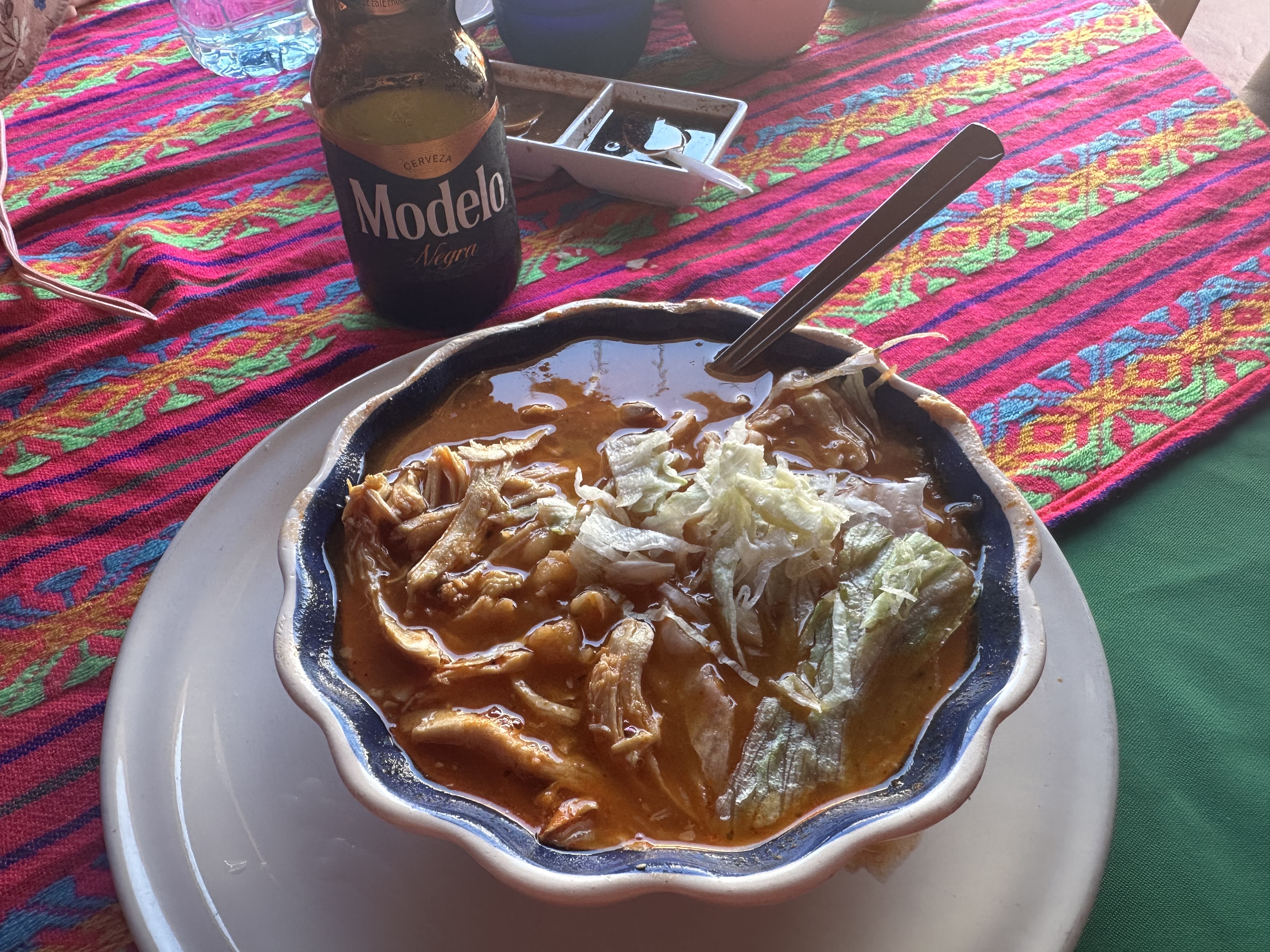 Antojitos Mexicanos "La Güera Linda" image 1