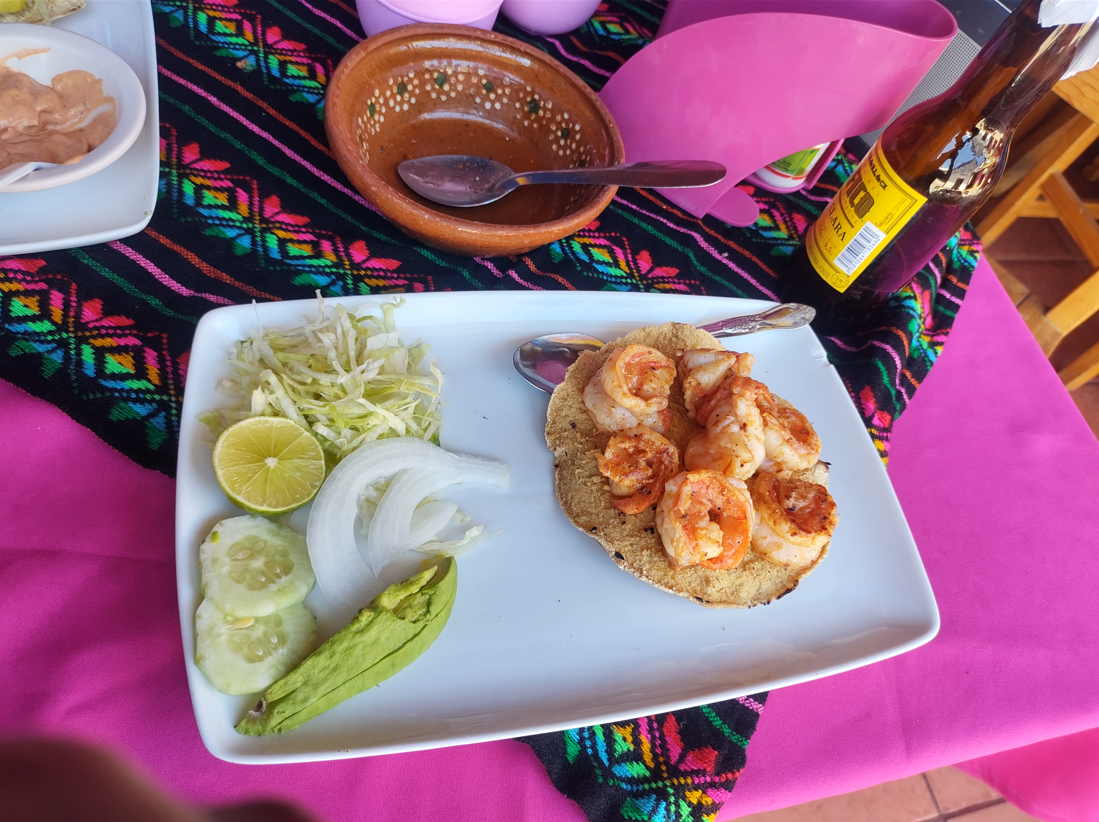 Antojitos Mexicanos "La Güera Linda" image 2