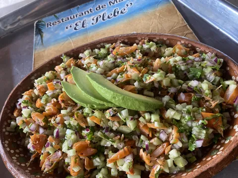 Mariscos el plebe image 2