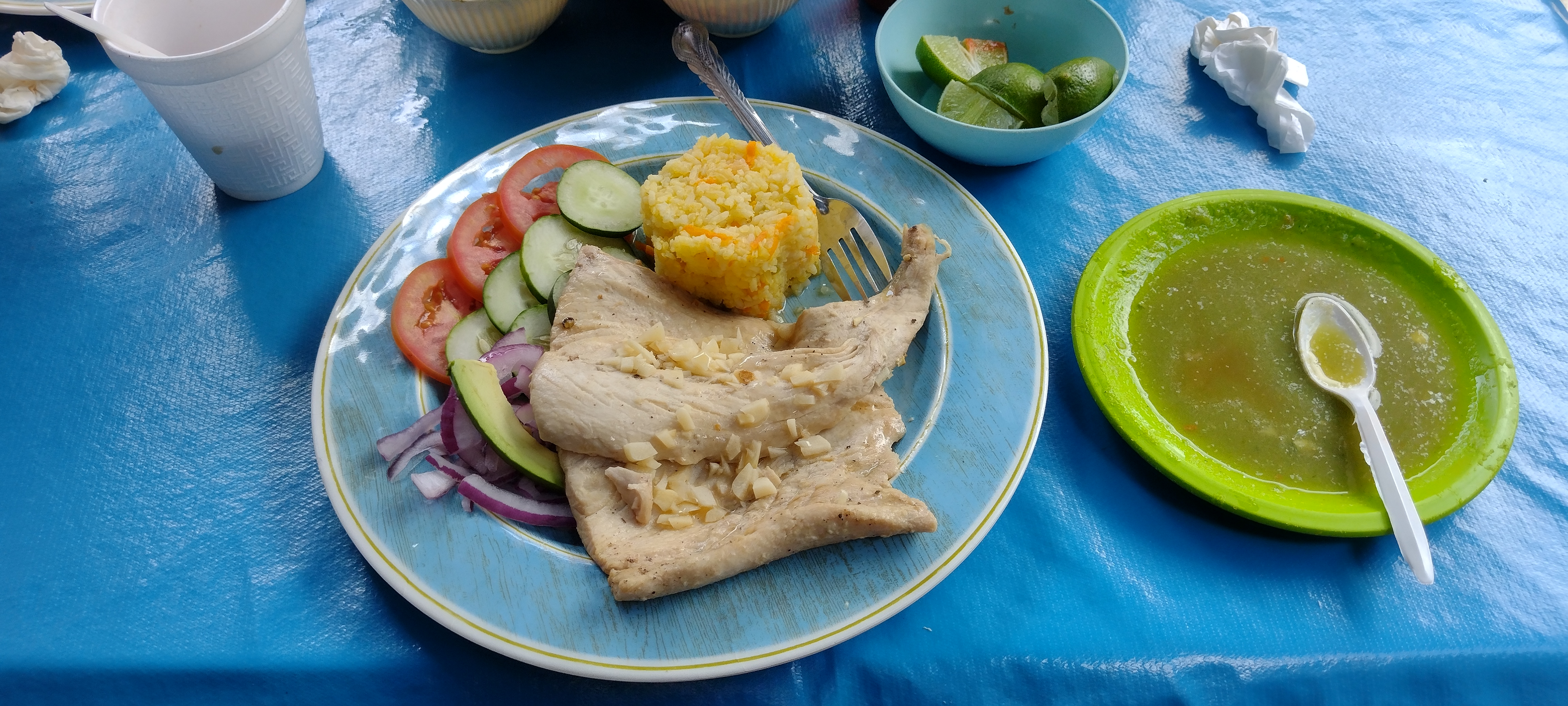 Mariscos el plebe image 3