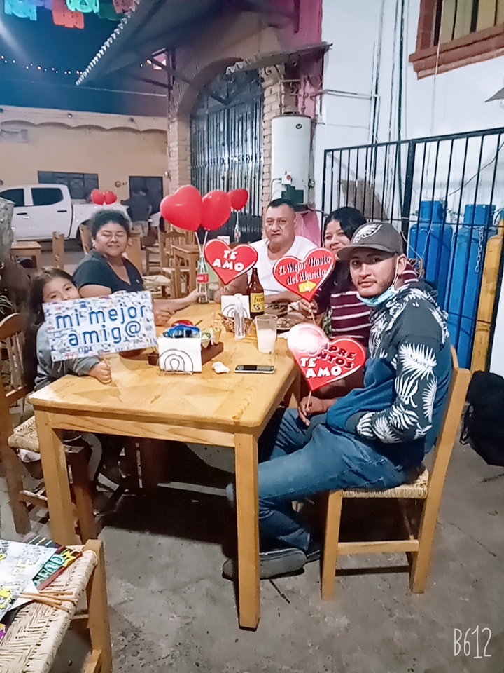 Taquería Esmeralda image 4