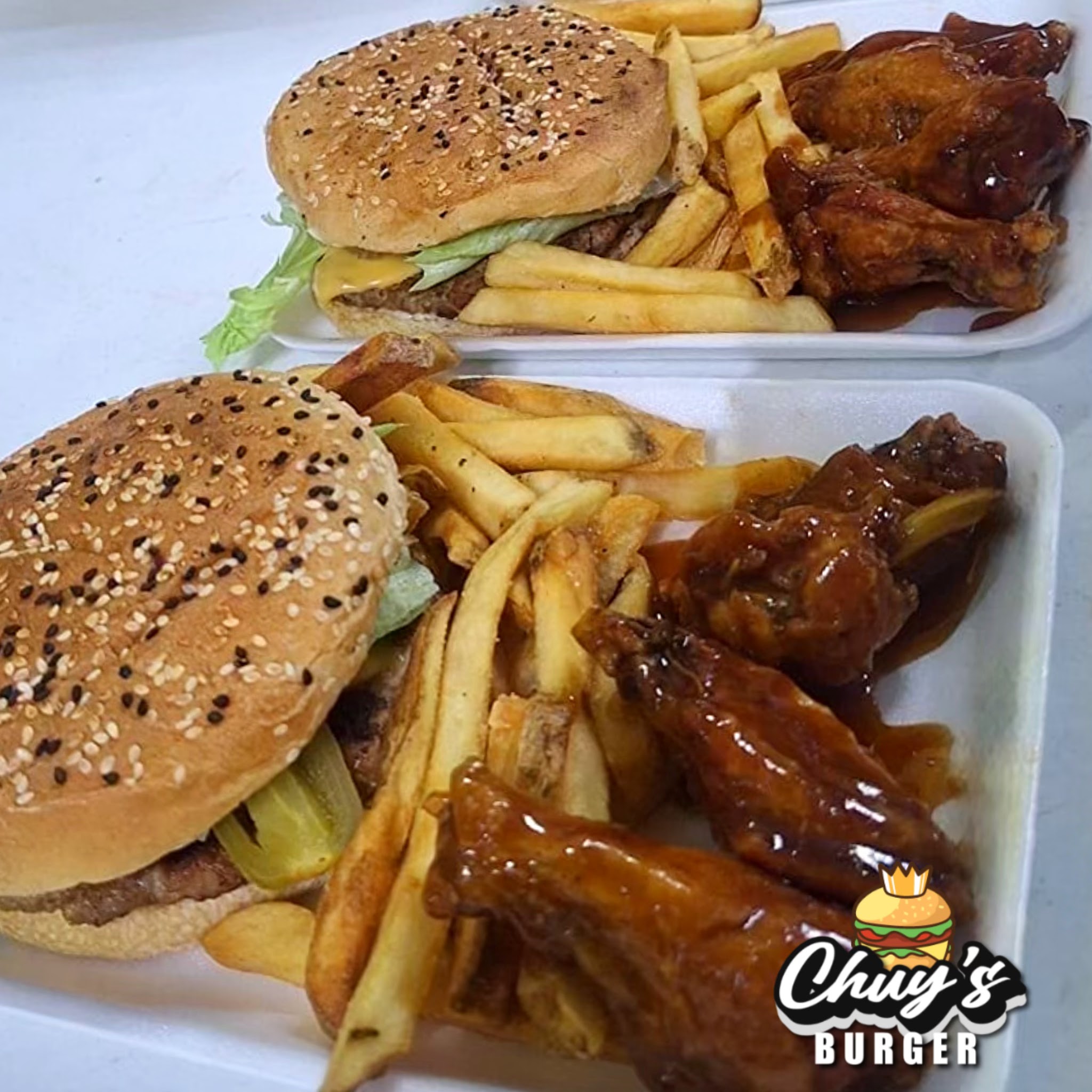 Chuy’s Burger image 2