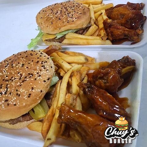 Chuy’s Burger image 2