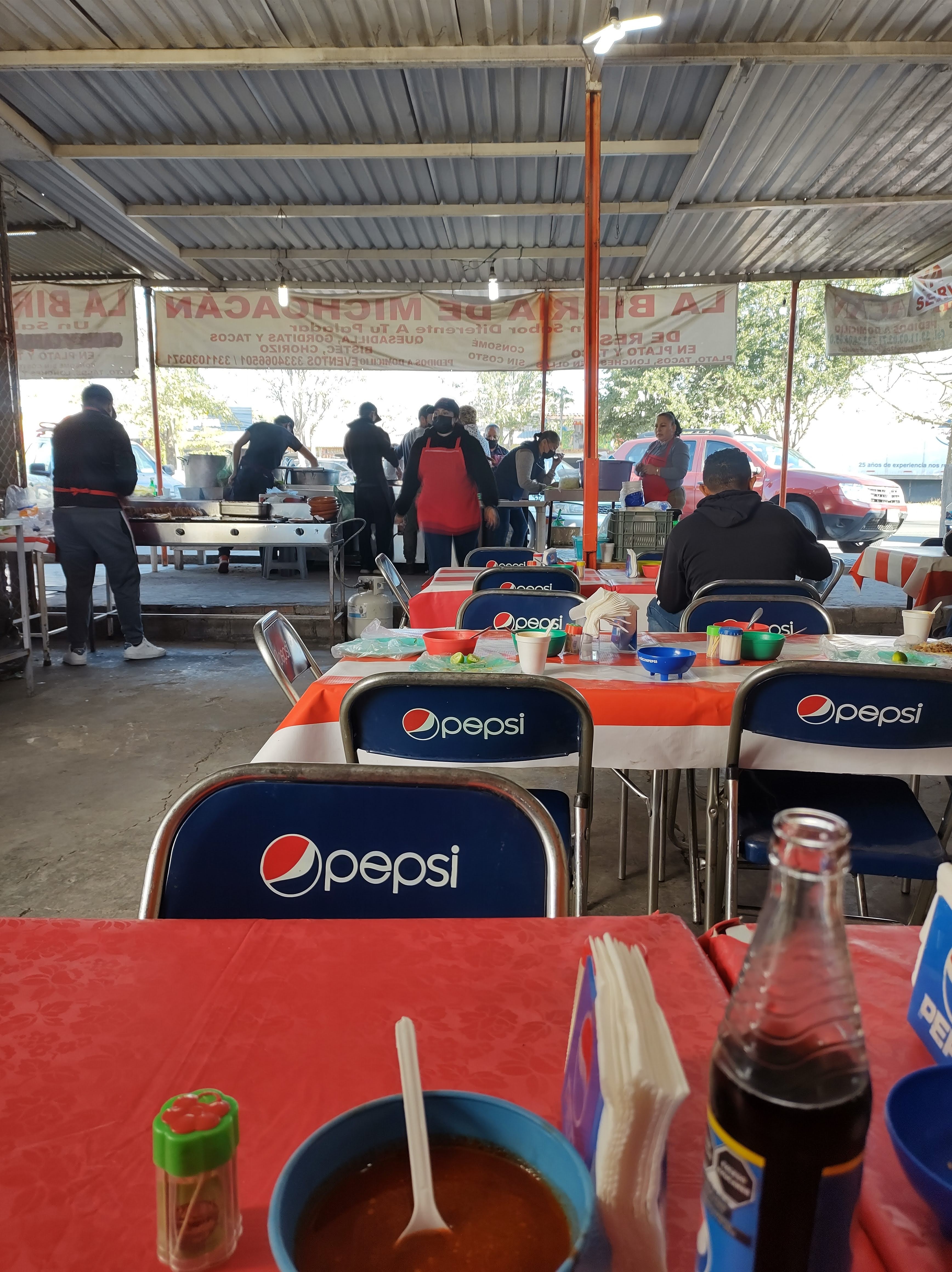 La Birria De Michoacán La Sra. Linda image 1