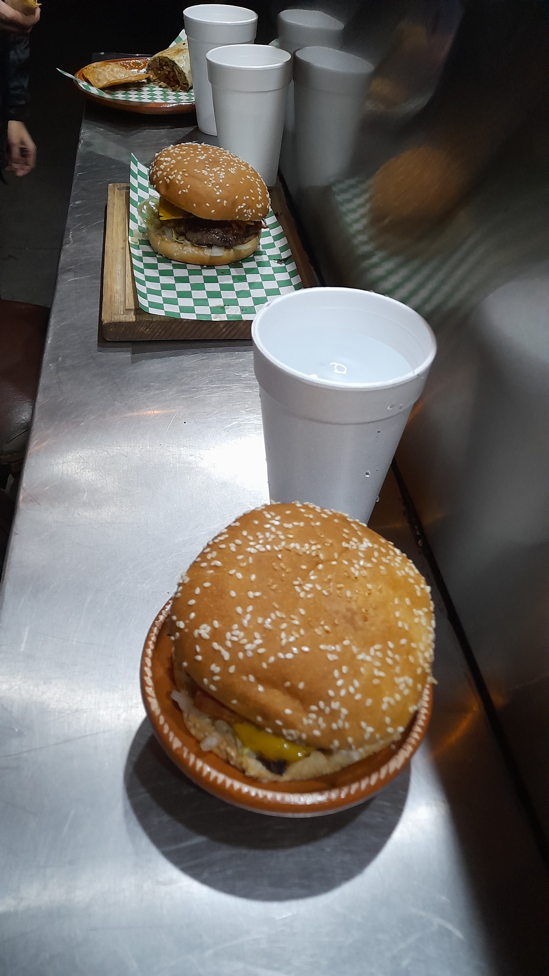 Parrillero Carnes asadas y hamburguesas image 5