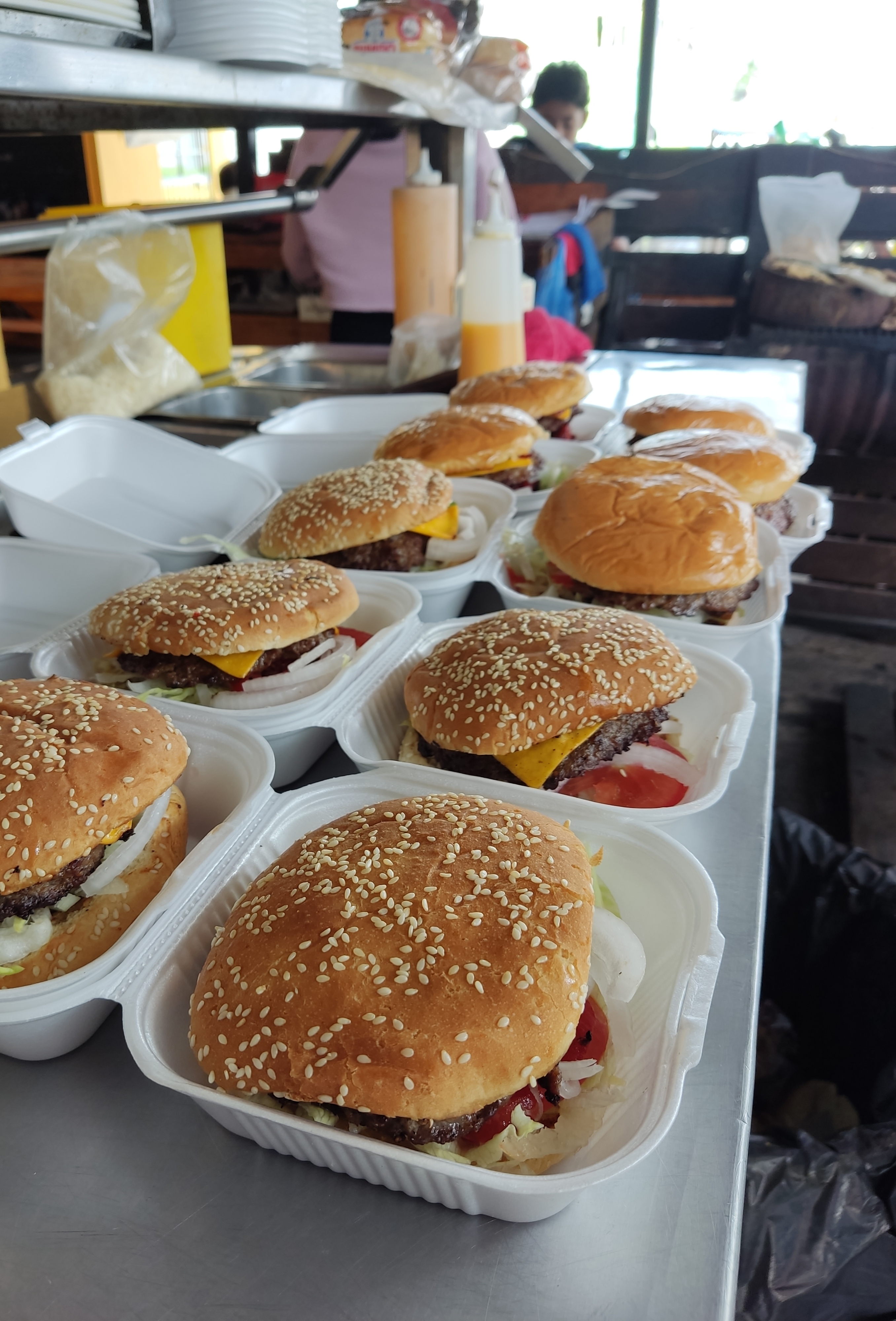 Parrillero Carnes asadas y hamburguesas image 6