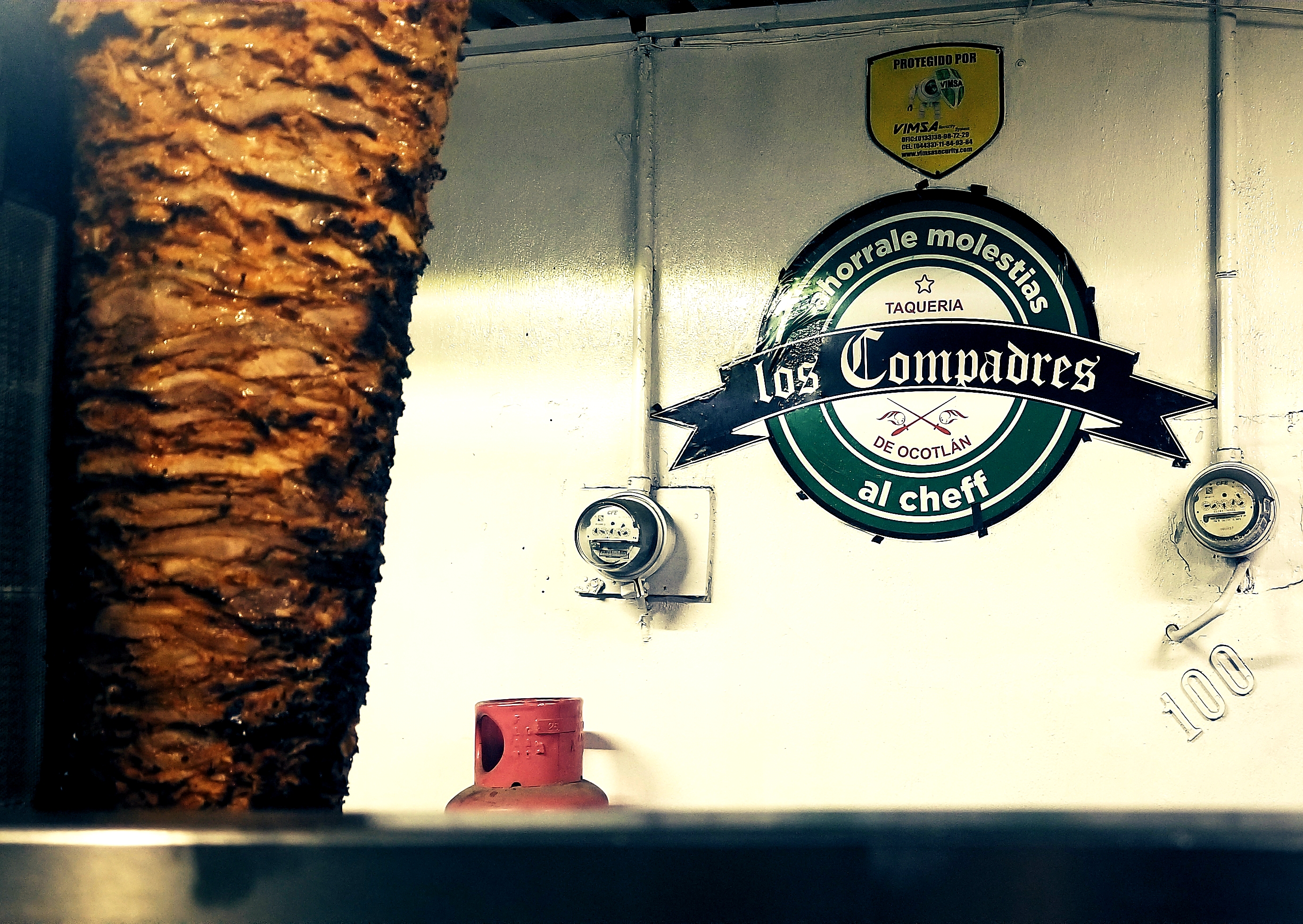 Taquería Los Compadres image 8