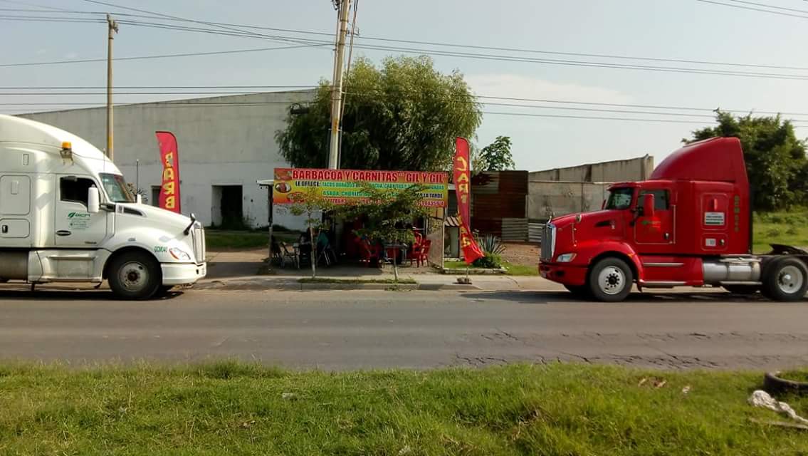 Tacos Carnitas Gil Y Gil image 4