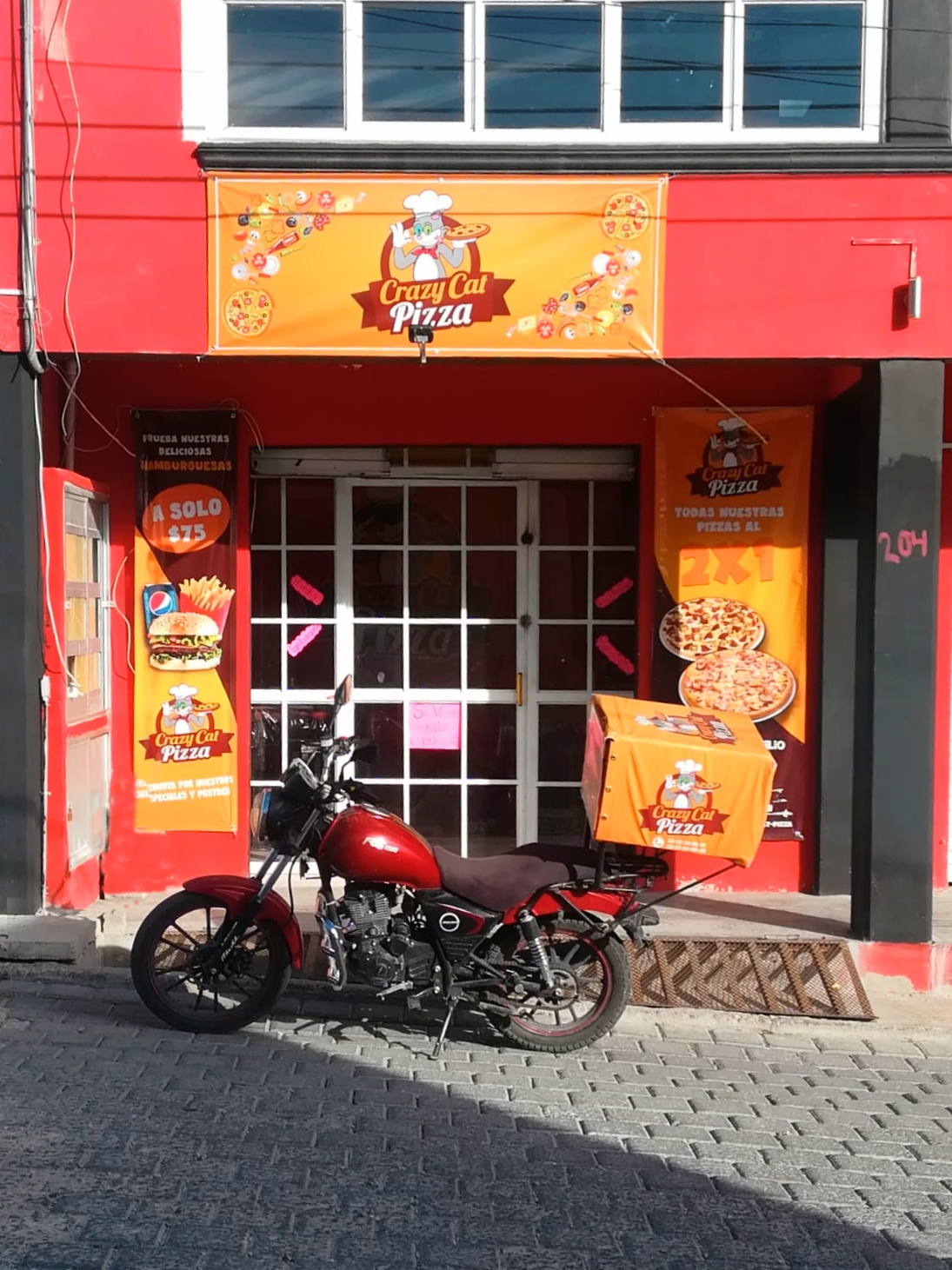 Crazy Cat Pizza image 1