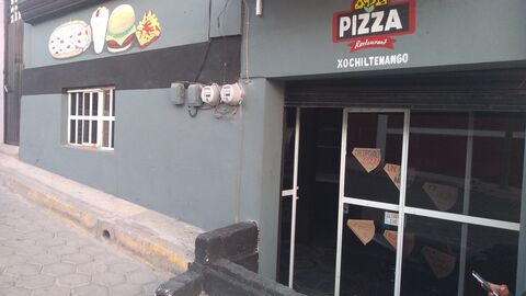 California Pizza y Cafe image 2