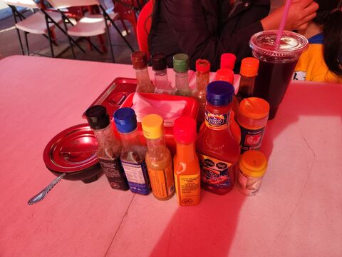 Tacos El Carreton image 1