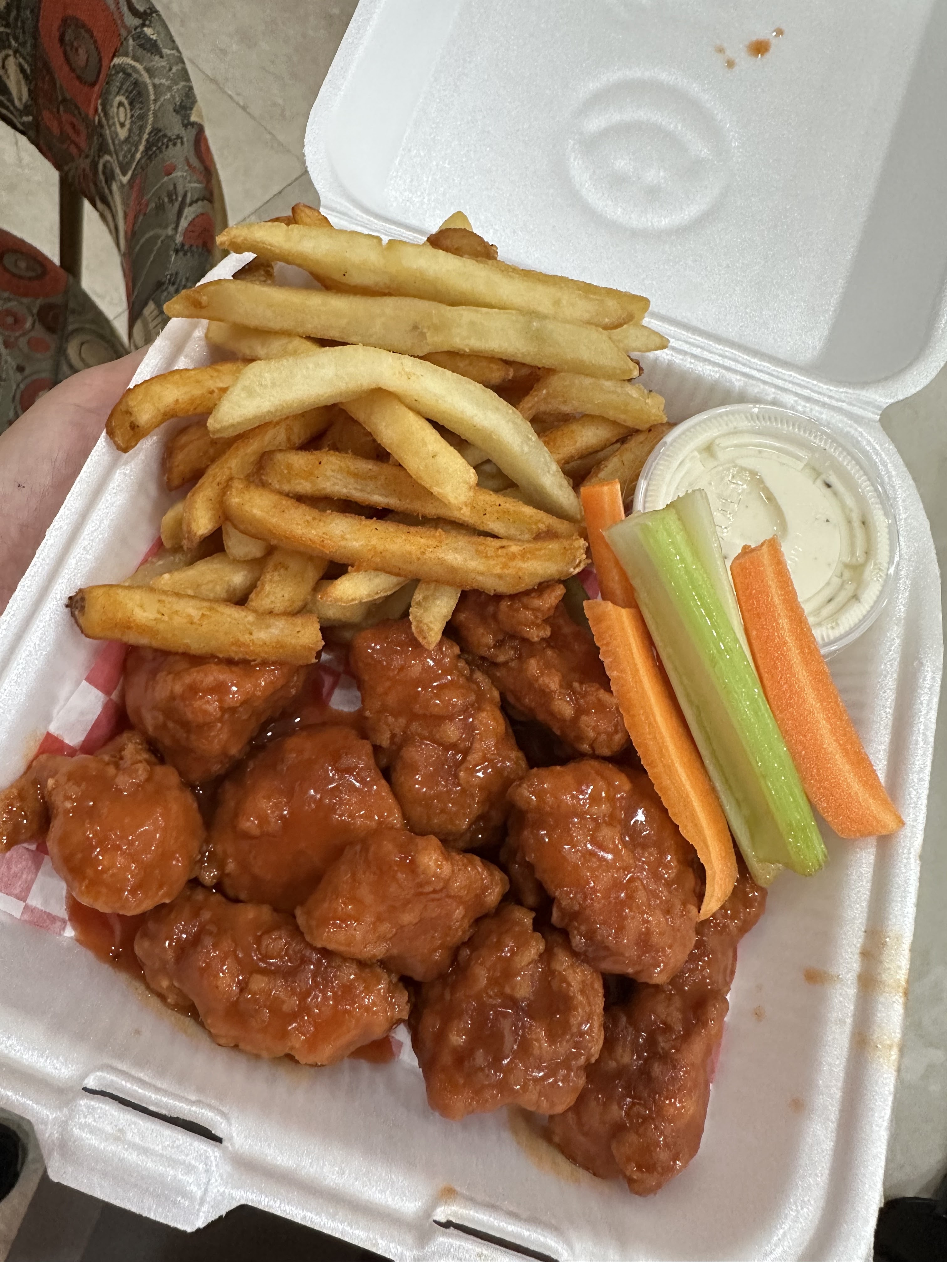 Pollo Frito CanPer image 7