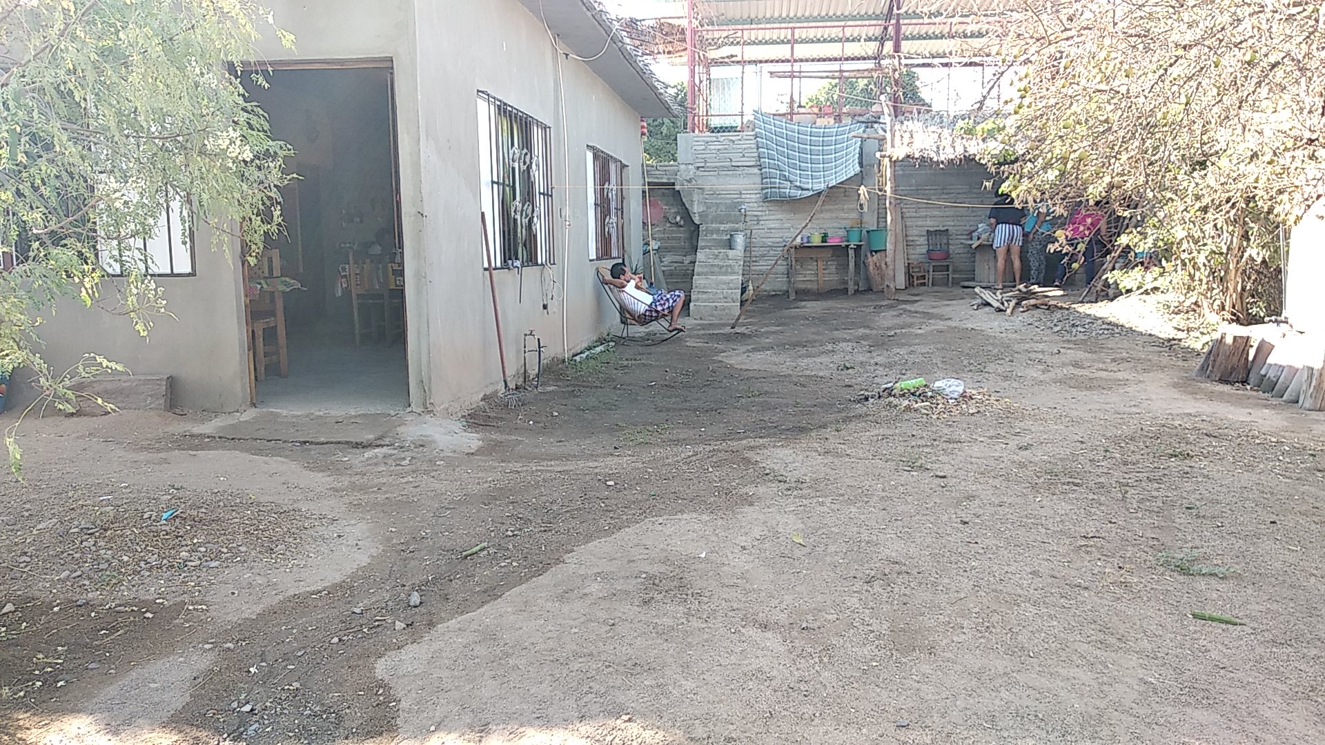 Comedor la la flor del Istmo image 4