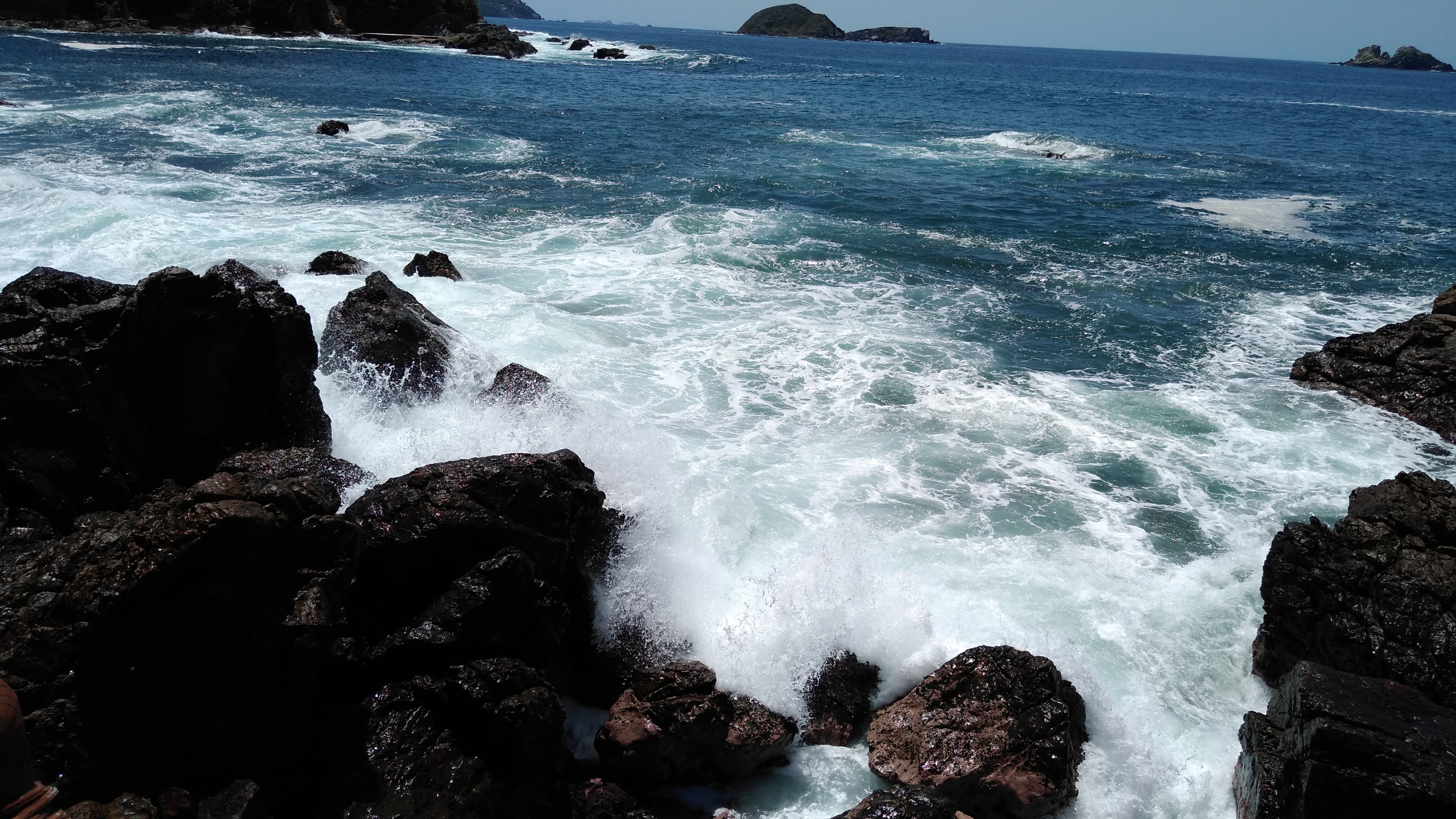 Las Rocas Restaurant, Pool Café image 4
