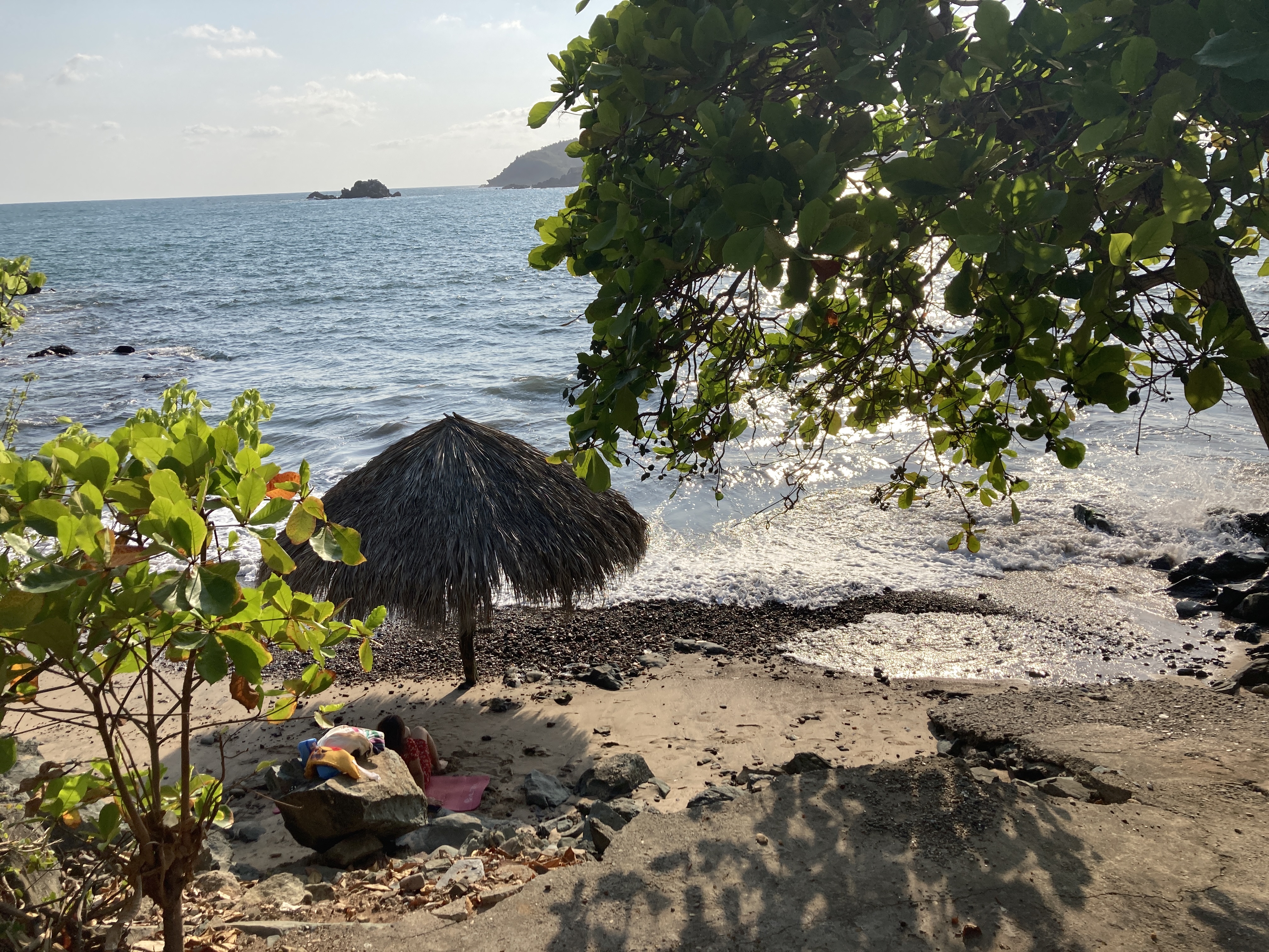 Neptuno Restaurante Bar image 2