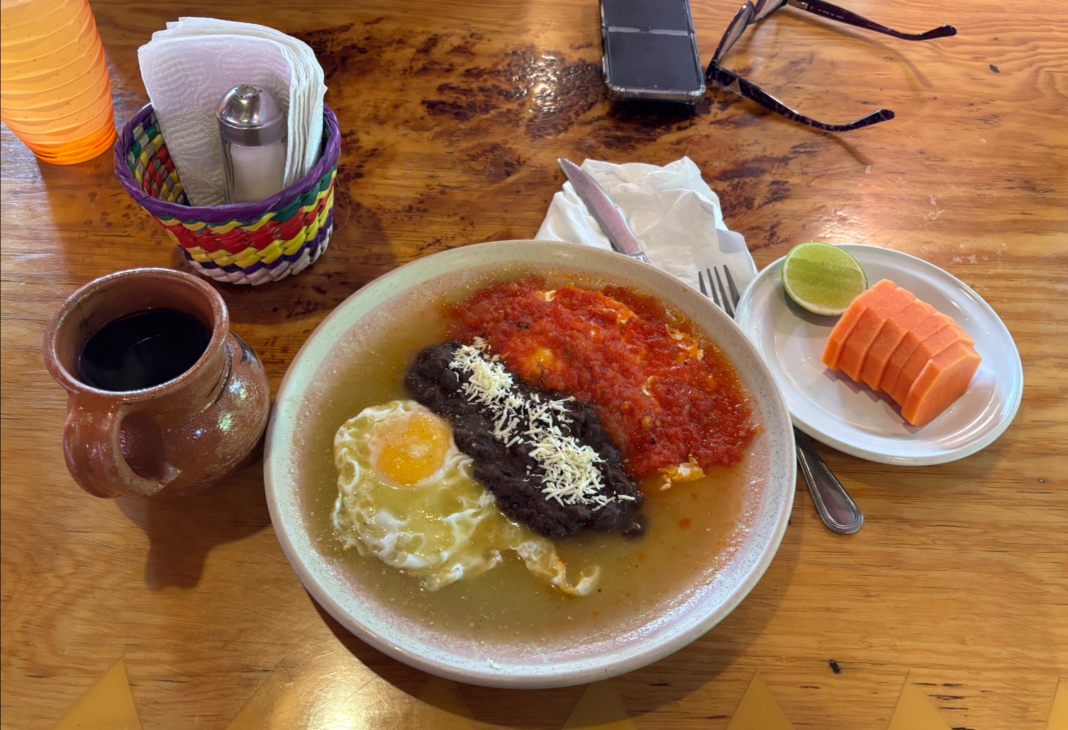 Los Colorines De Cuernavaca image 3