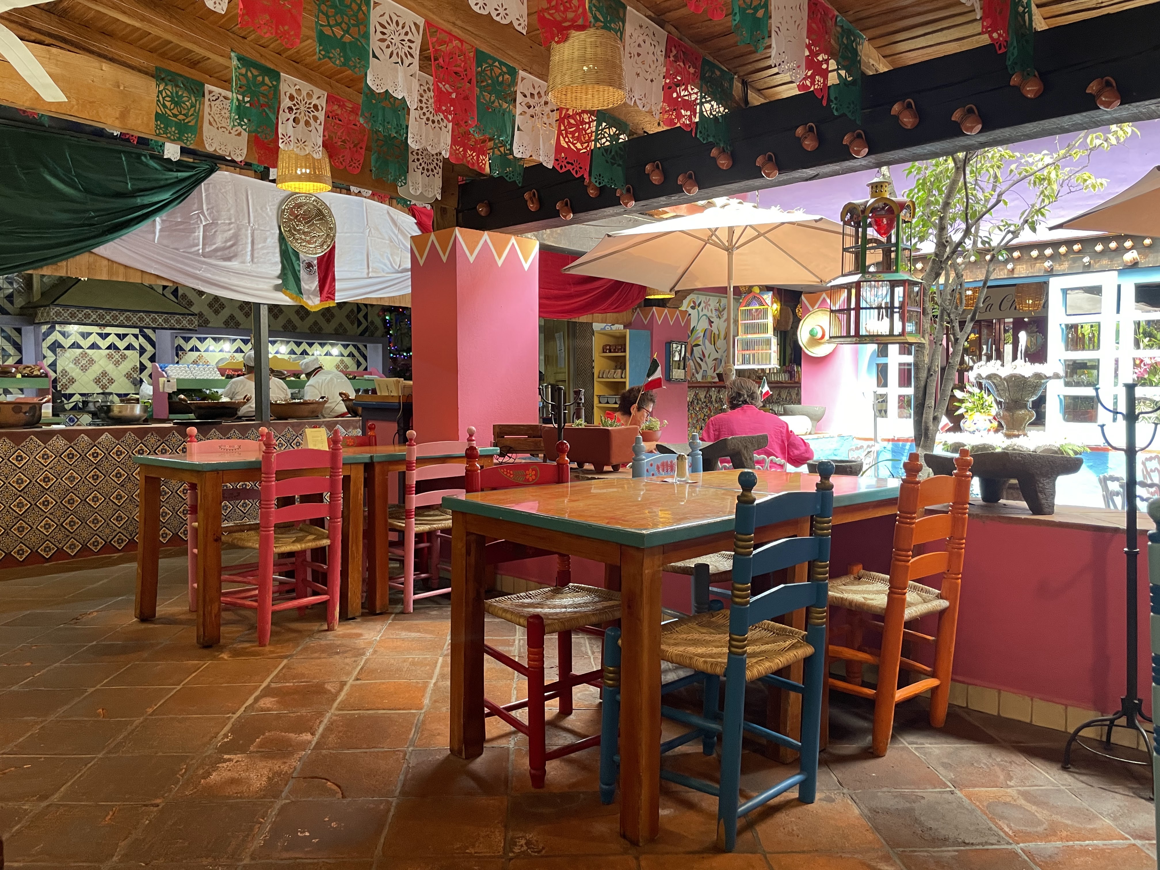 Los Colorines De Cuernavaca image 4