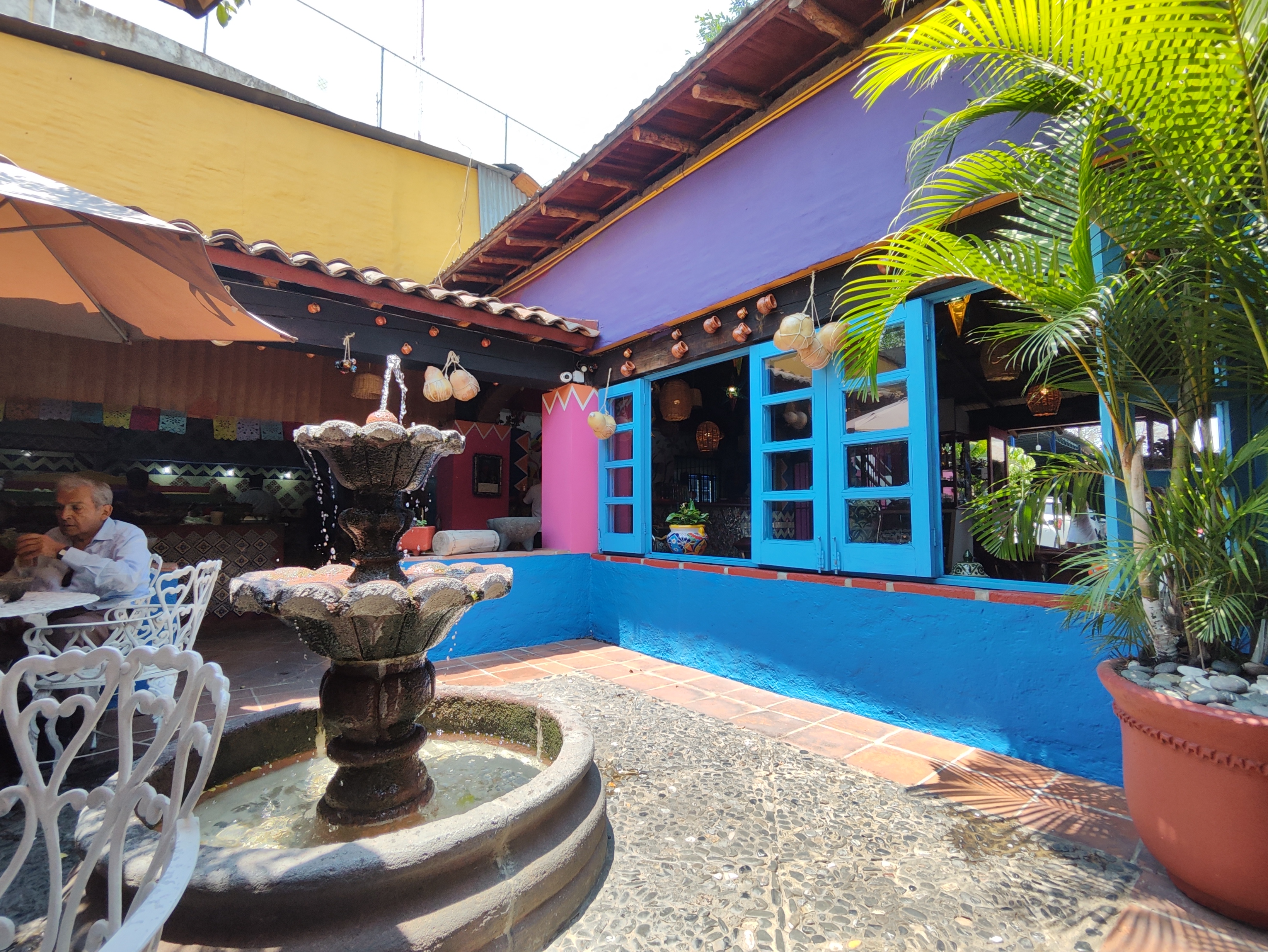 Los Colorines De Cuernavaca image 5