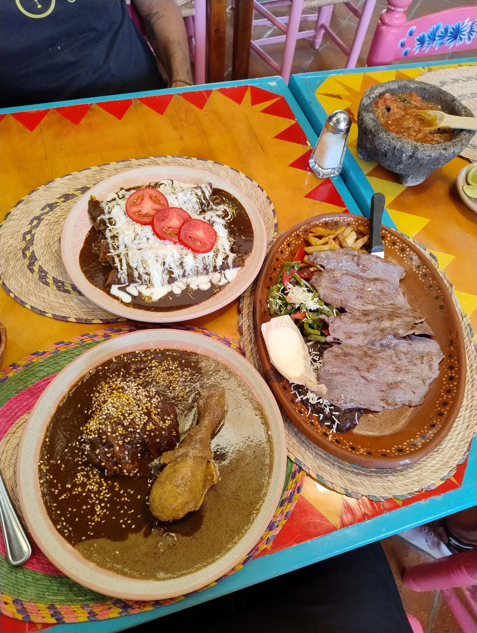 Los Colorines De Cuernavaca image 10