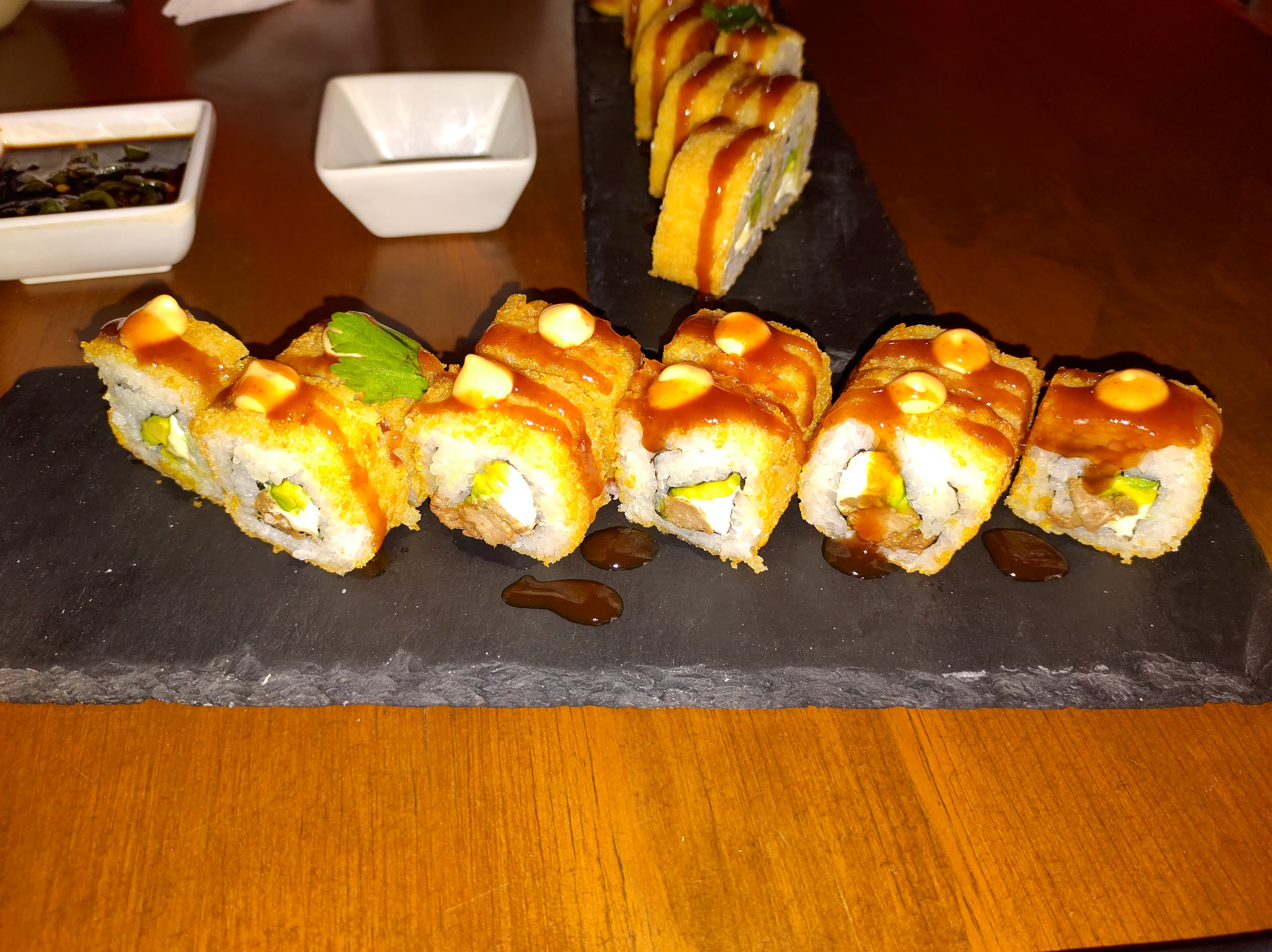 Raima roll sushi image 4