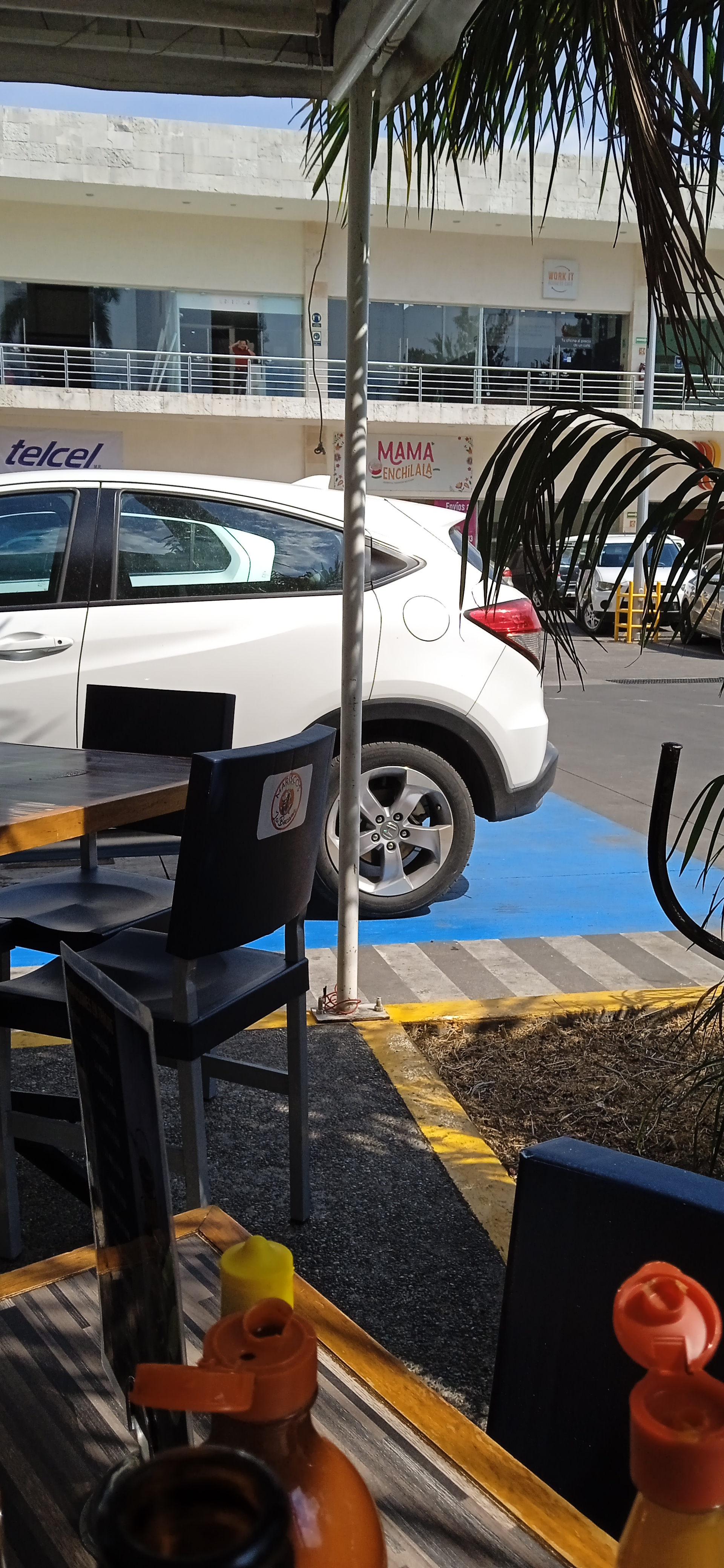 Mariscos La Bocana image 1