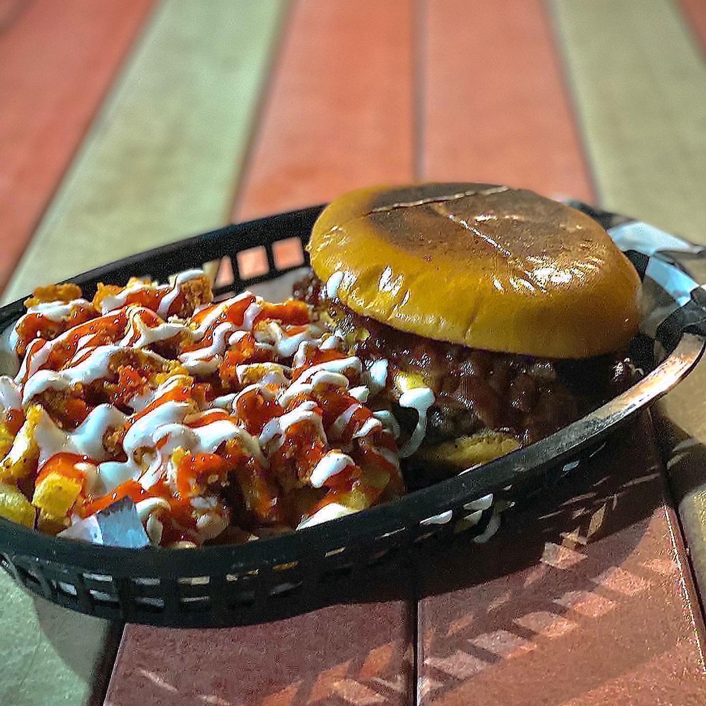 Hamburguesas y hot dogs el manito image 1