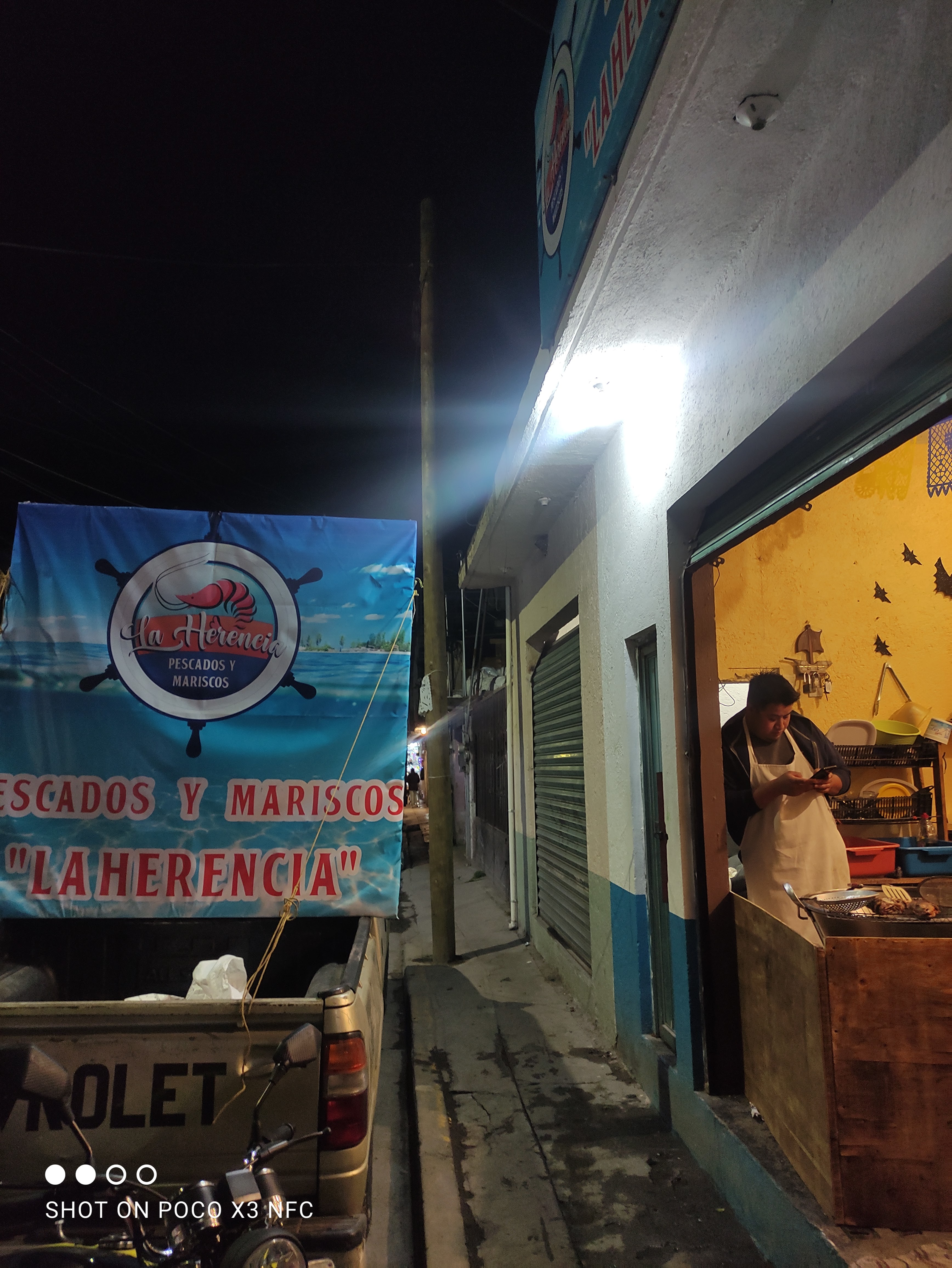 Pescados y Mariscos LA HERENCIA image 3