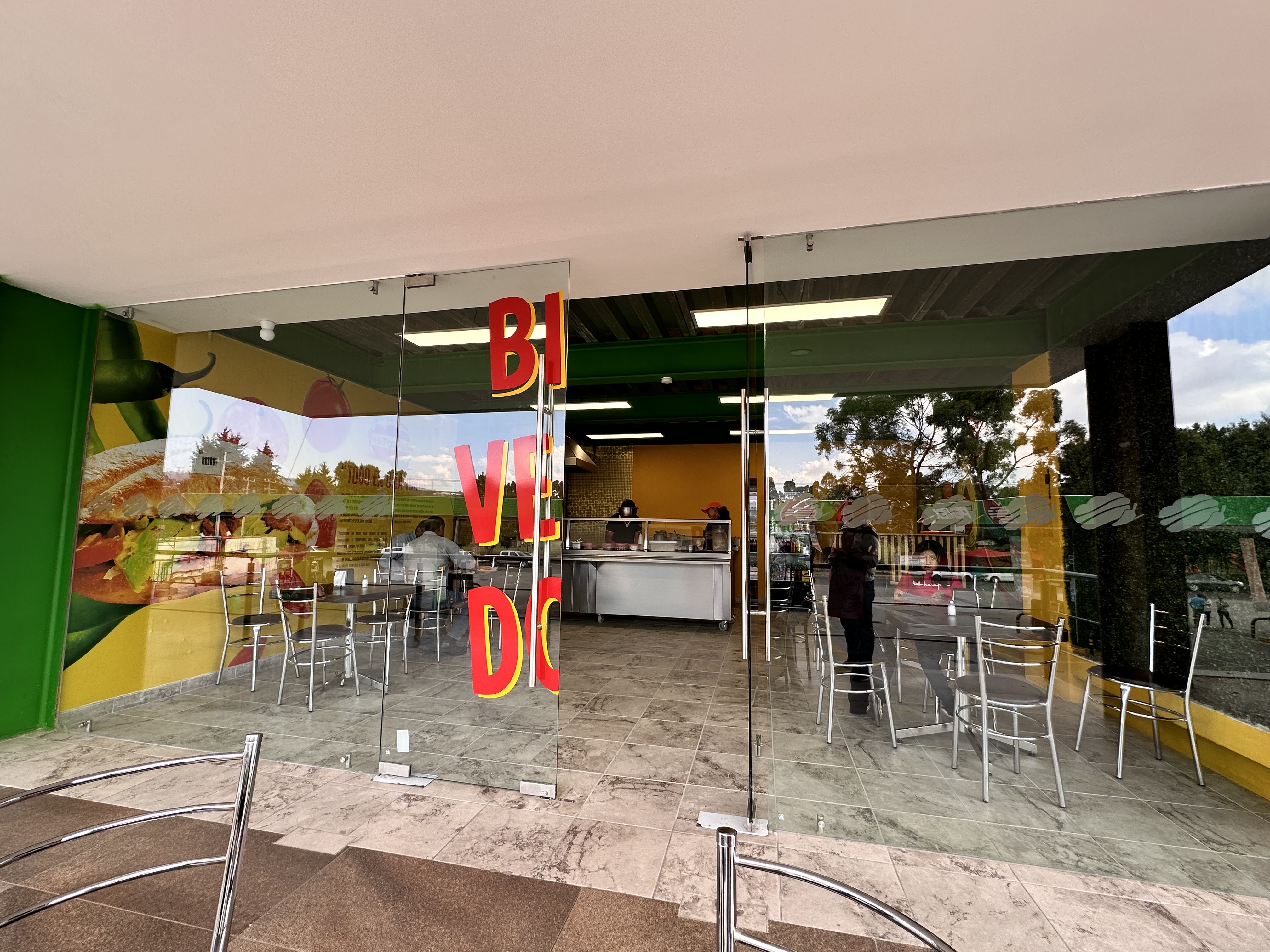 La Tortología image 1