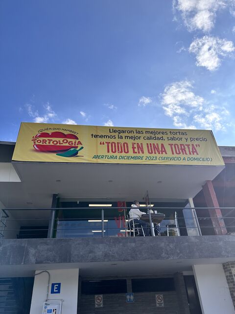 La Tortología image 5