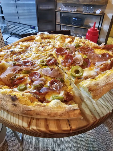 El Fogón Pizza Artesana image 1