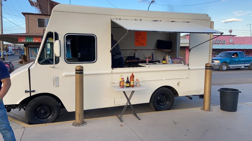 "Cora-Movil" Papas & Clamatos image 10