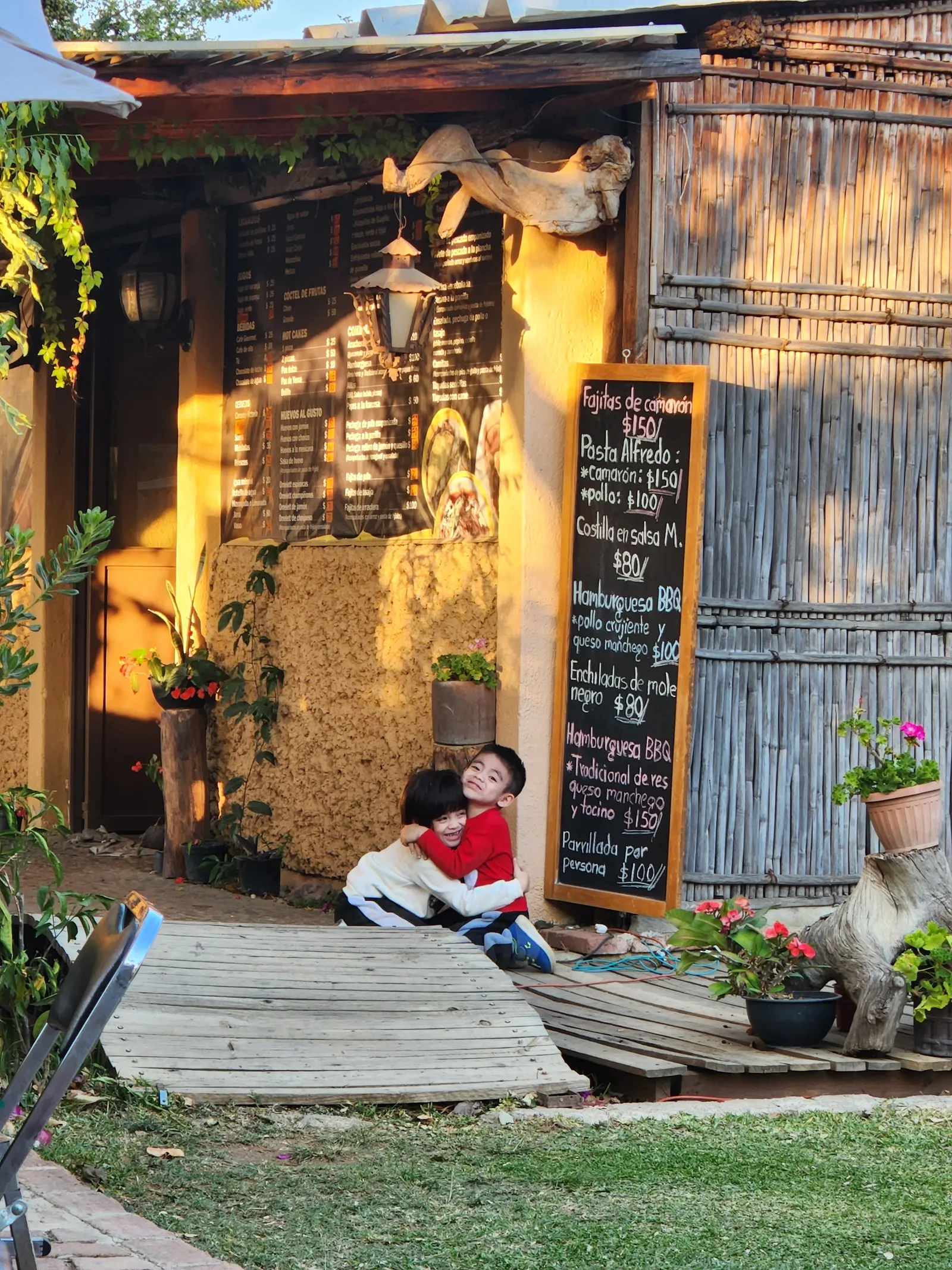 Los Robles image 10