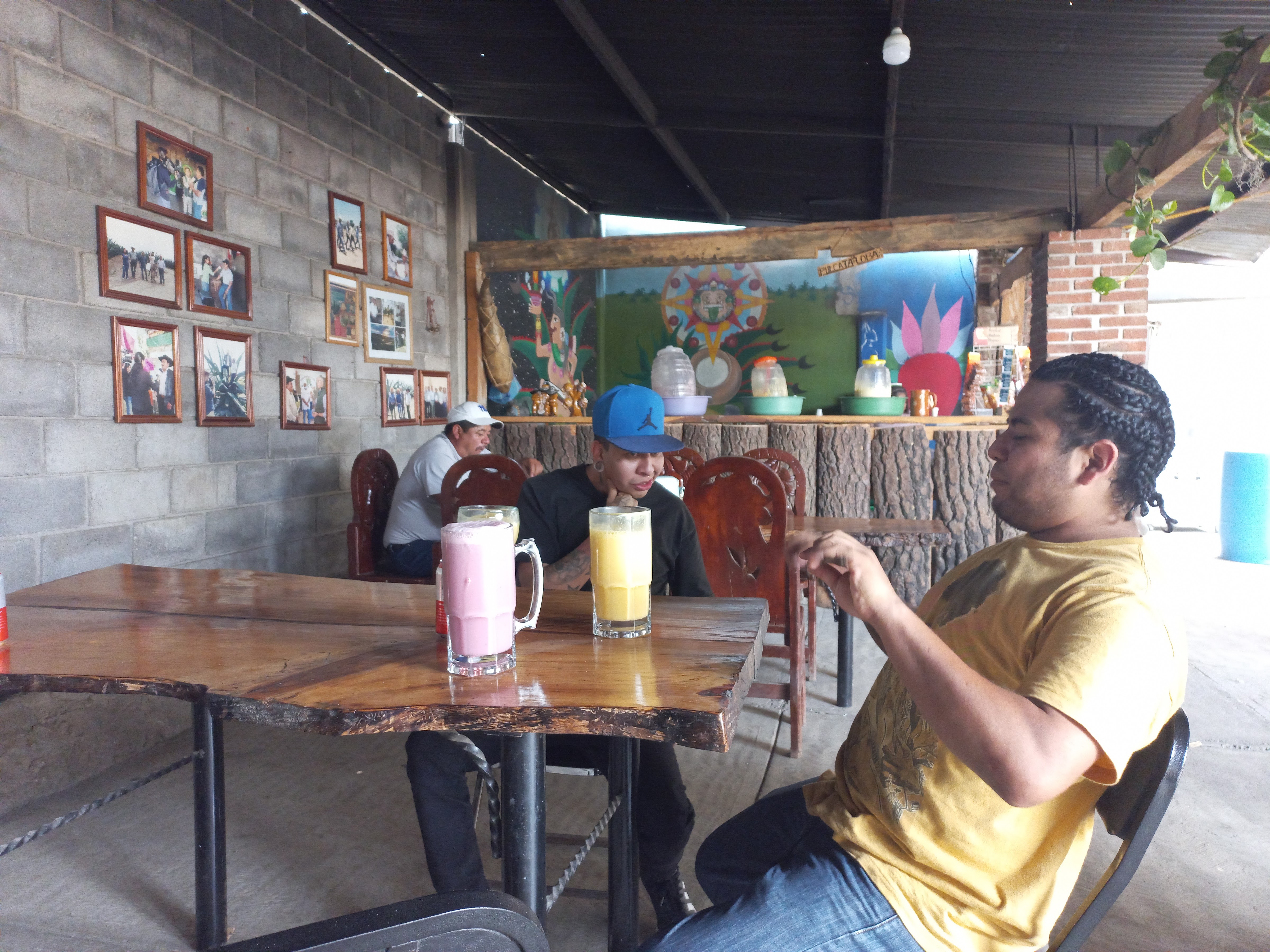 Pulqueria Familiar La Loba image 5