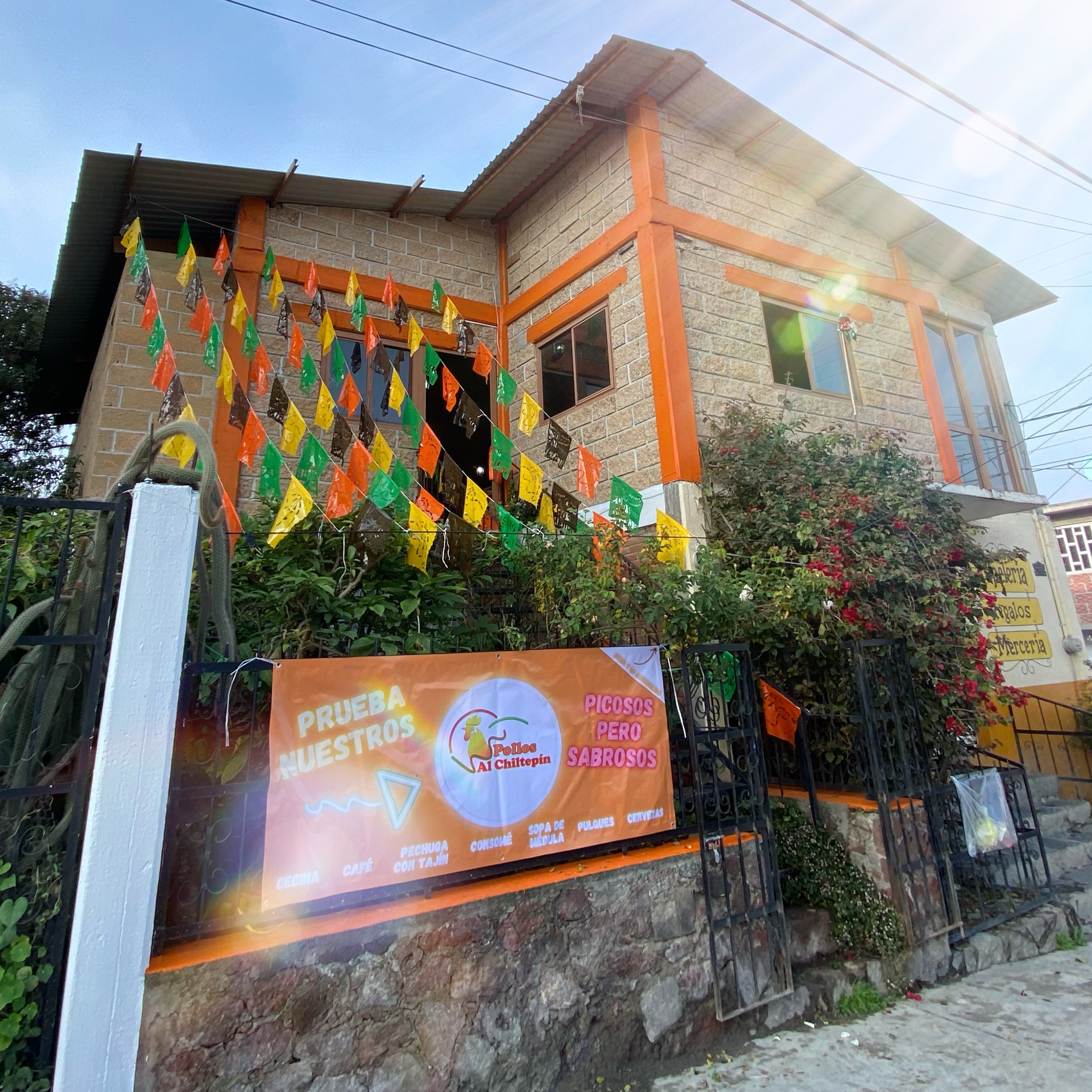 Pollos Al Chiltepín image 4